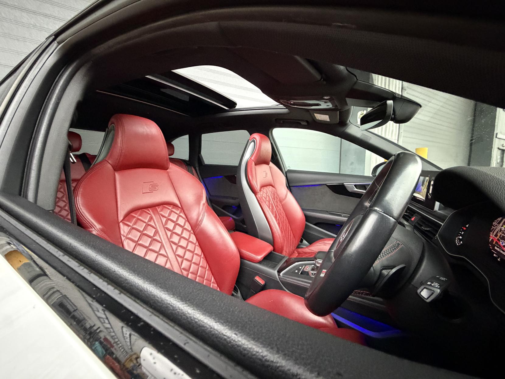 Audi S4 Avant 3.0 TFSI V6 Estate 5dr Petrol Tiptronic quattro Euro 6 (s/s) (354 ps)