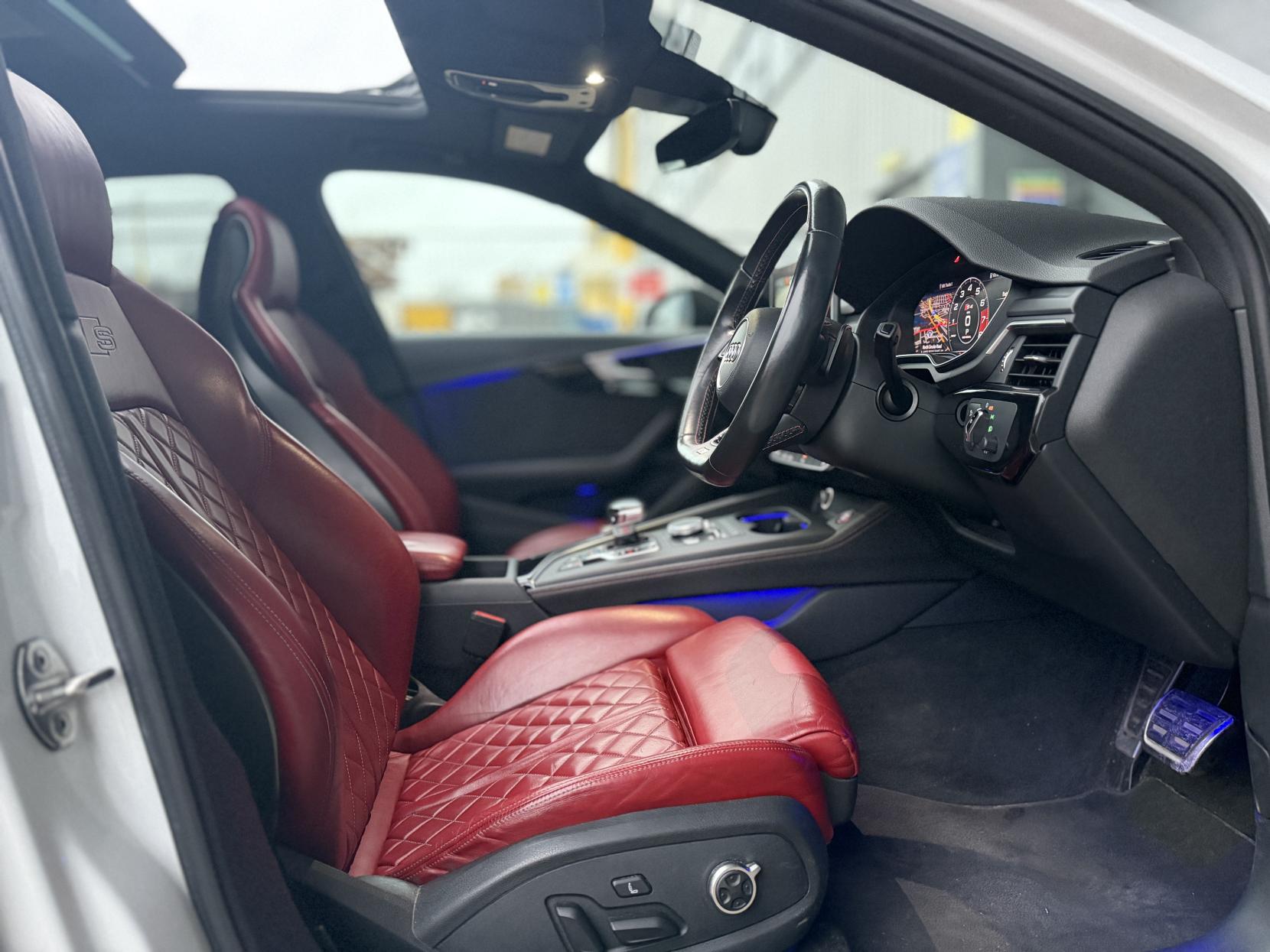 Audi S4 Avant 3.0 TFSI V6 Estate 5dr Petrol Tiptronic quattro Euro 6 (s/s) (354 ps)