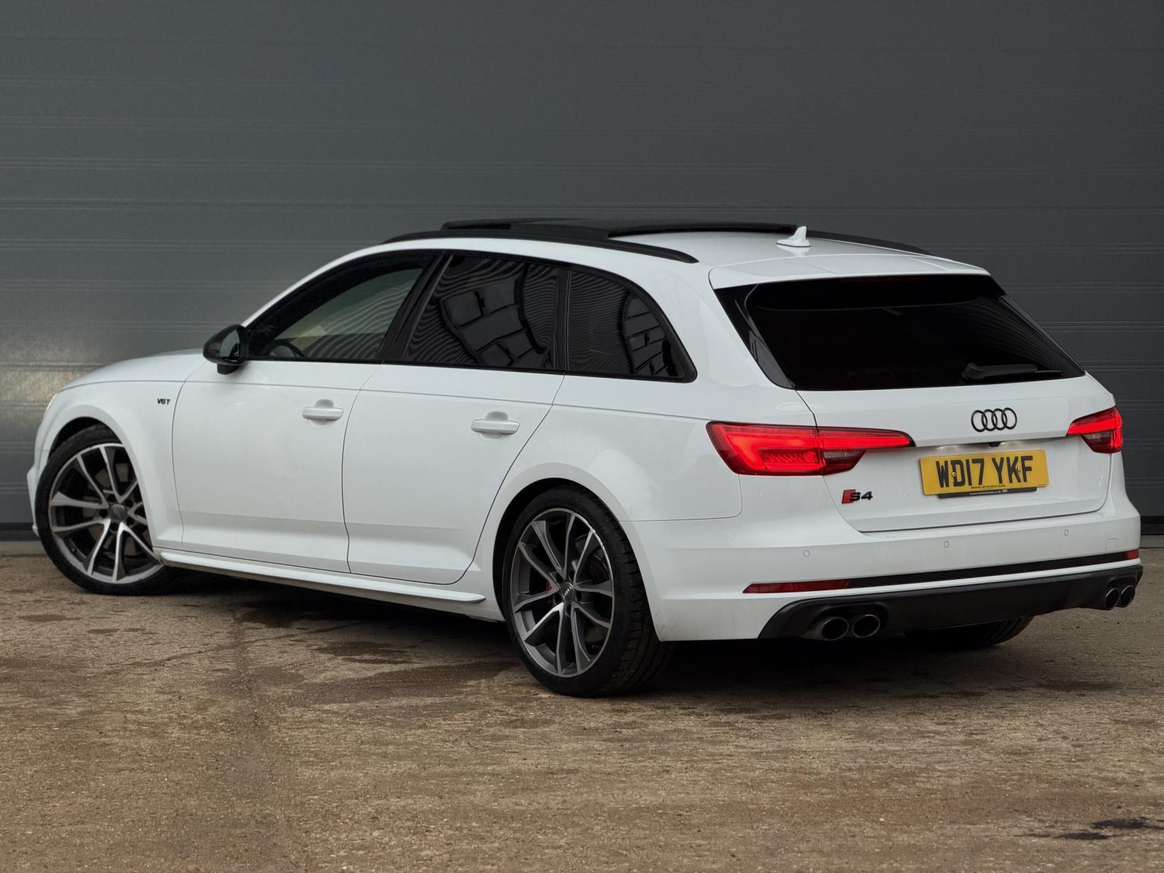 Audi S4 Avant 3.0 TFSI V6 Estate 5dr Petrol Tiptronic quattro Euro 6 (s/s) (354 ps)