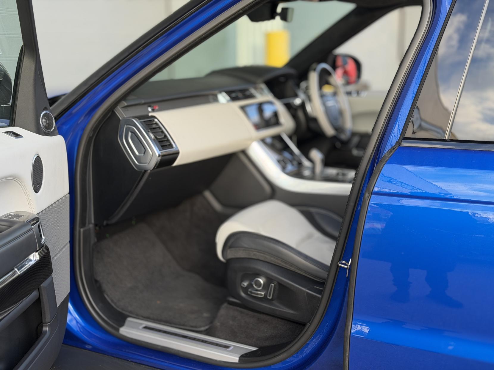 Land Rover Range Rover Sport 5.0 P575 V8 GPF SVR SUV 5dr Petrol Auto 4WD Euro 6 (s/s) (575 ps)