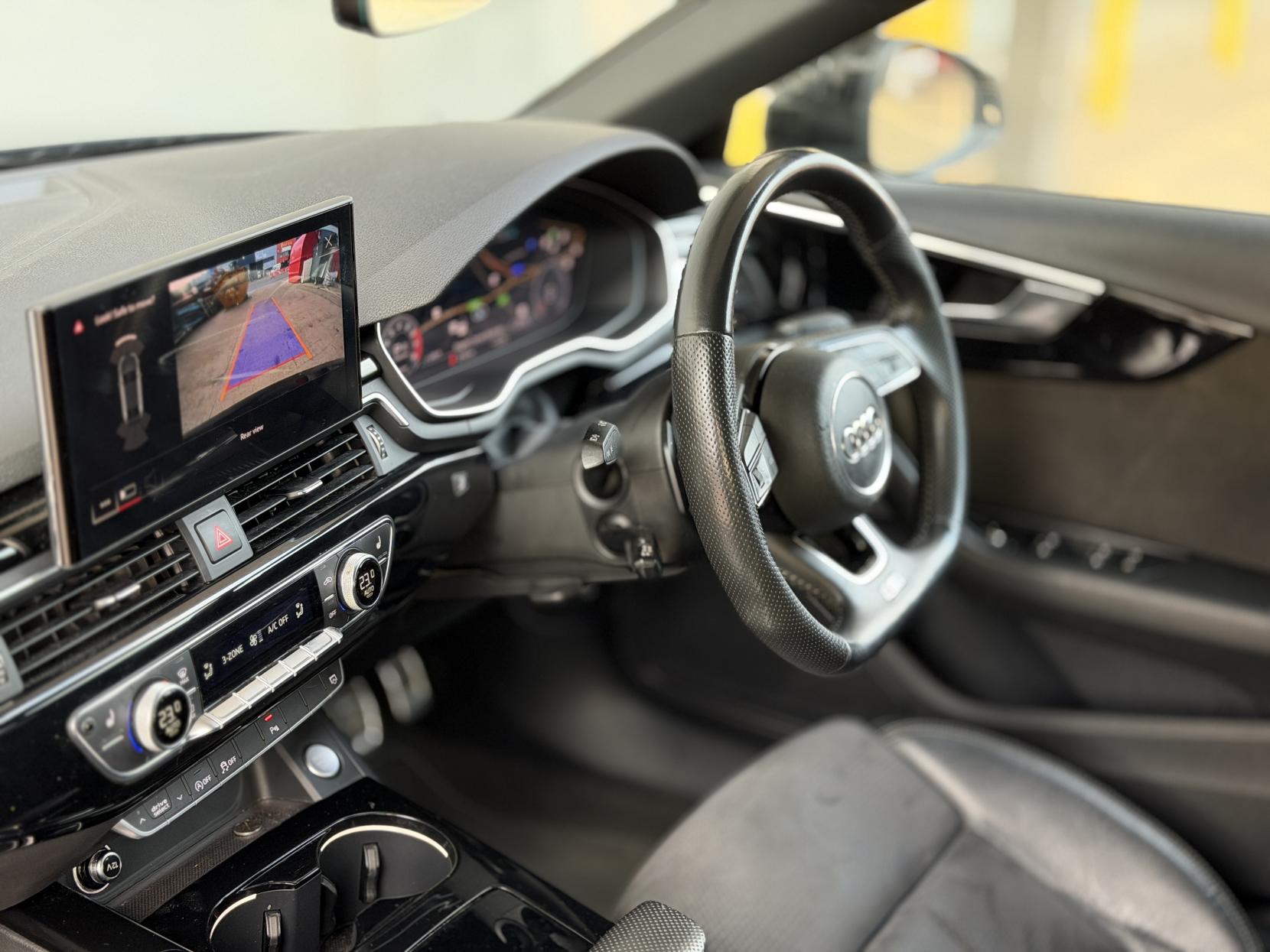 Audi A4 2.0 TFSI 35 Black Edition Saloon 4dr Petrol S Tronic Euro 6 (s/s) (150 ps)