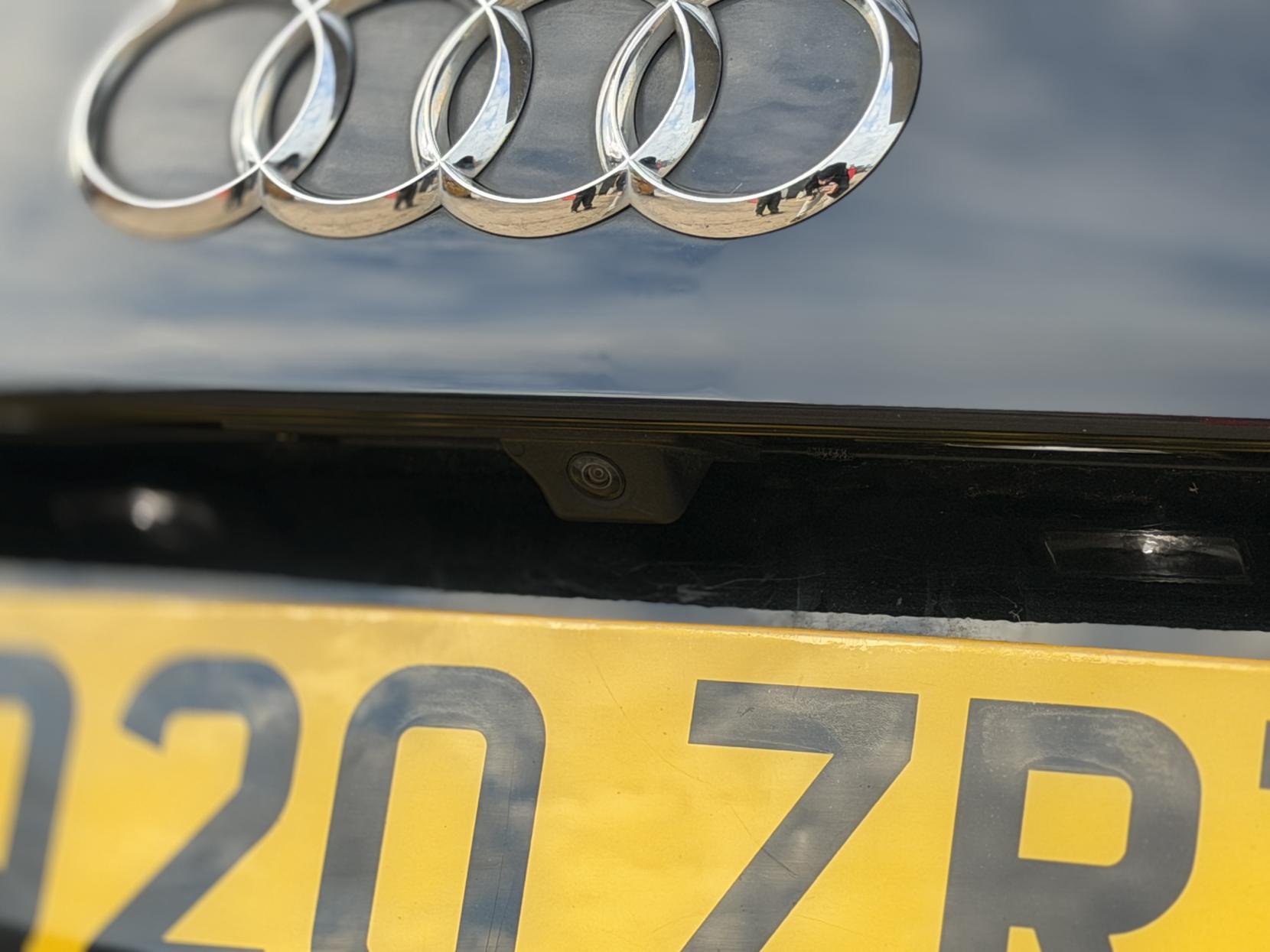 Audi A4 2.0 TFSI 35 Black Edition Saloon 4dr Petrol S Tronic Euro 6 (s/s) (150 ps)