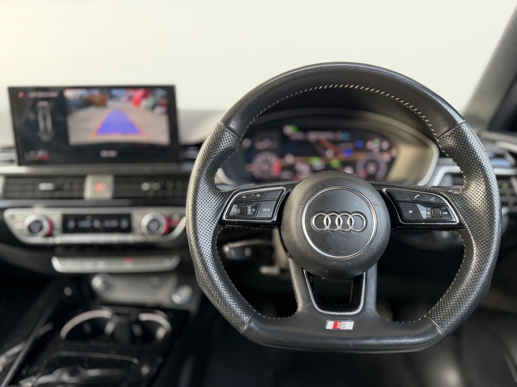 Audi A4 2.0 TFSI 35 Black Edition Saloon 4dr Petrol S Tronic Euro 6 (s/s) (150 ps)