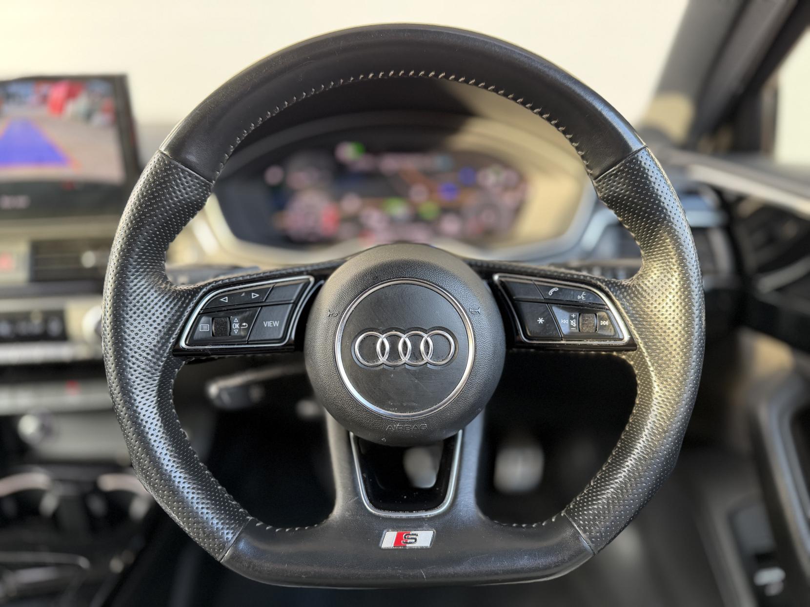 Audi A4 2.0 TFSI 35 Black Edition Saloon 4dr Petrol S Tronic Euro 6 (s/s) (150 ps)