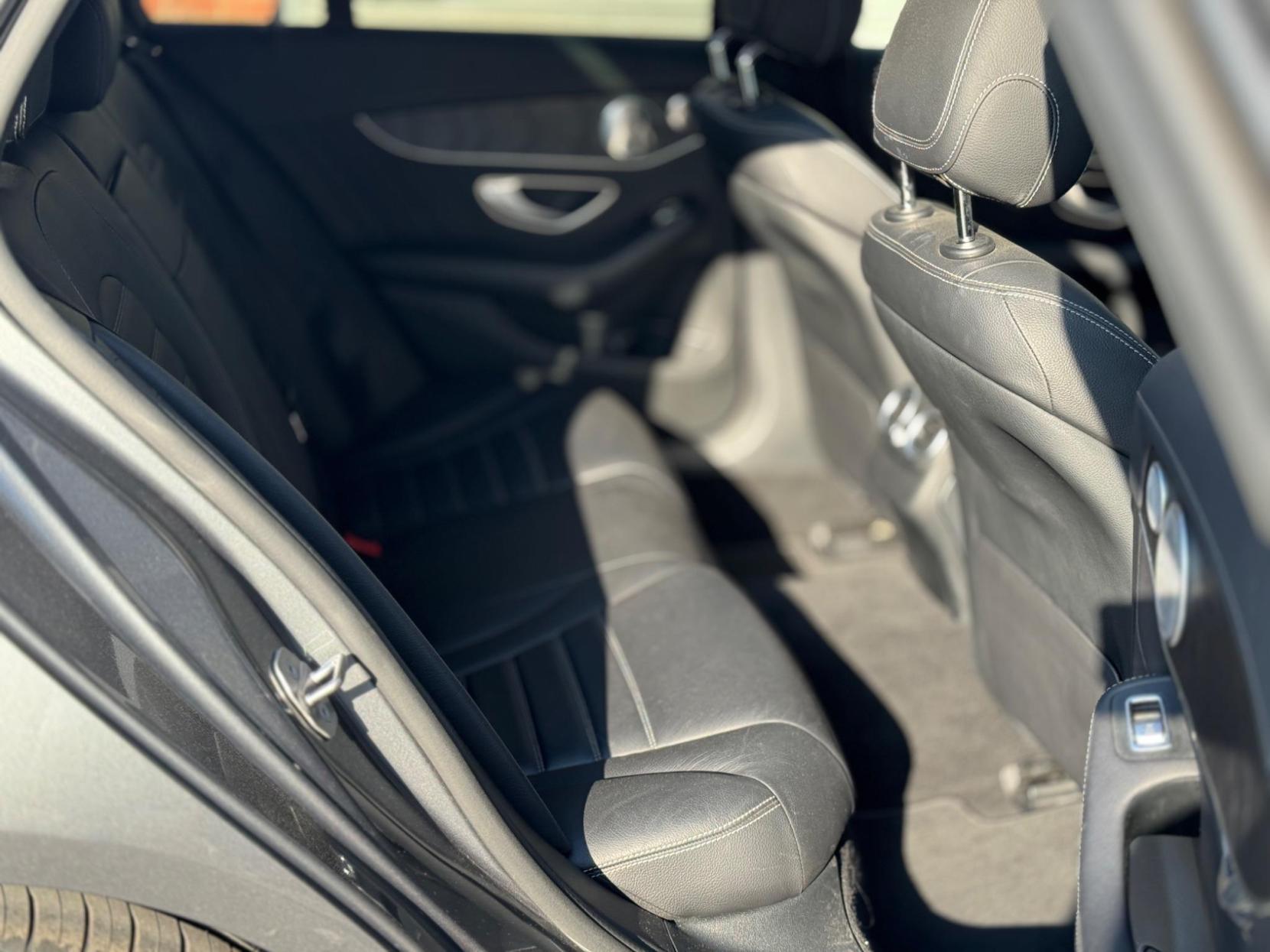 Mercedes-Benz C Class 1.5 C200 MHEV AMG Line Night Edition (Premium Plus) G-Tronic+ Euro 6 (s/s) 5dr