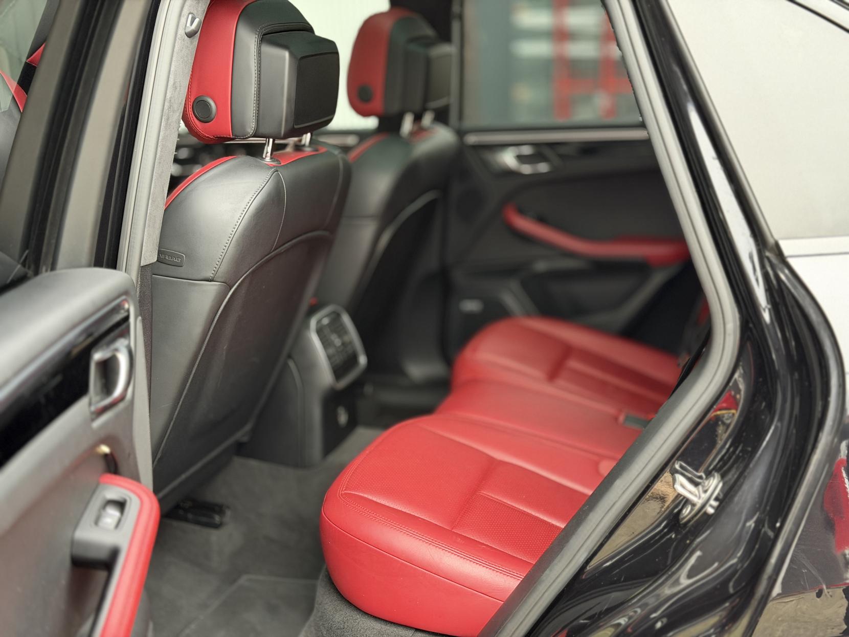 Porsche Macan 3.0T V6 S SUV 5dr Petrol PDK 4WD Euro 6 (s/s) (354 ps)