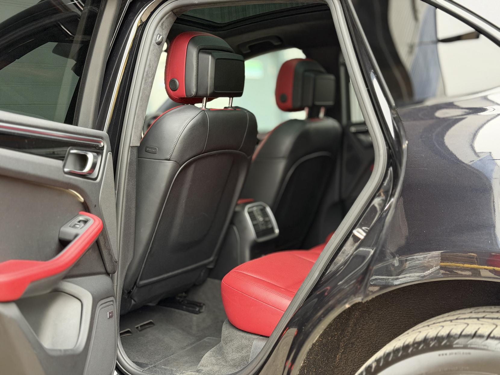 Porsche Macan 3.0T V6 S SUV 5dr Petrol PDK 4WD Euro 6 (s/s) (354 ps)