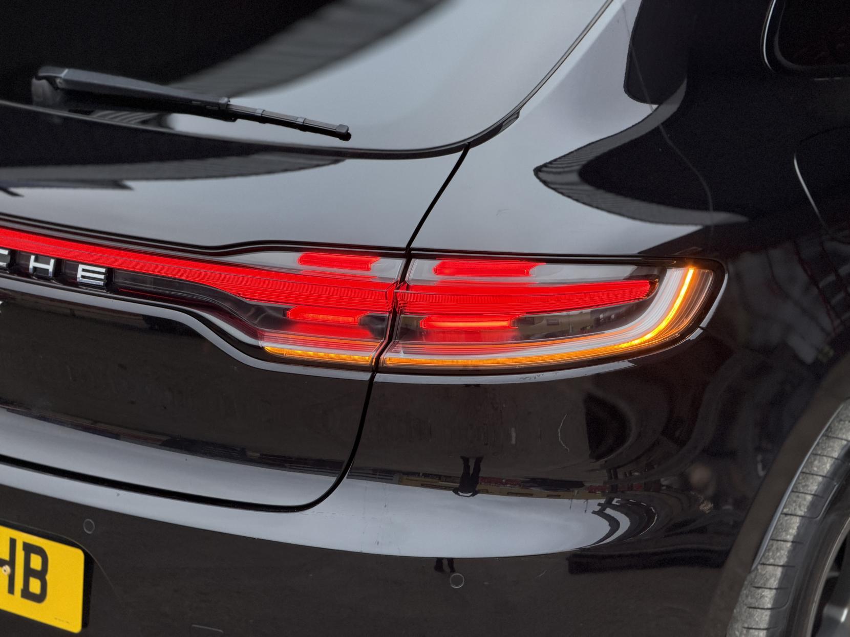 Porsche Macan 3.0T V6 S SUV 5dr Petrol PDK 4WD Euro 6 (s/s) (354 ps)