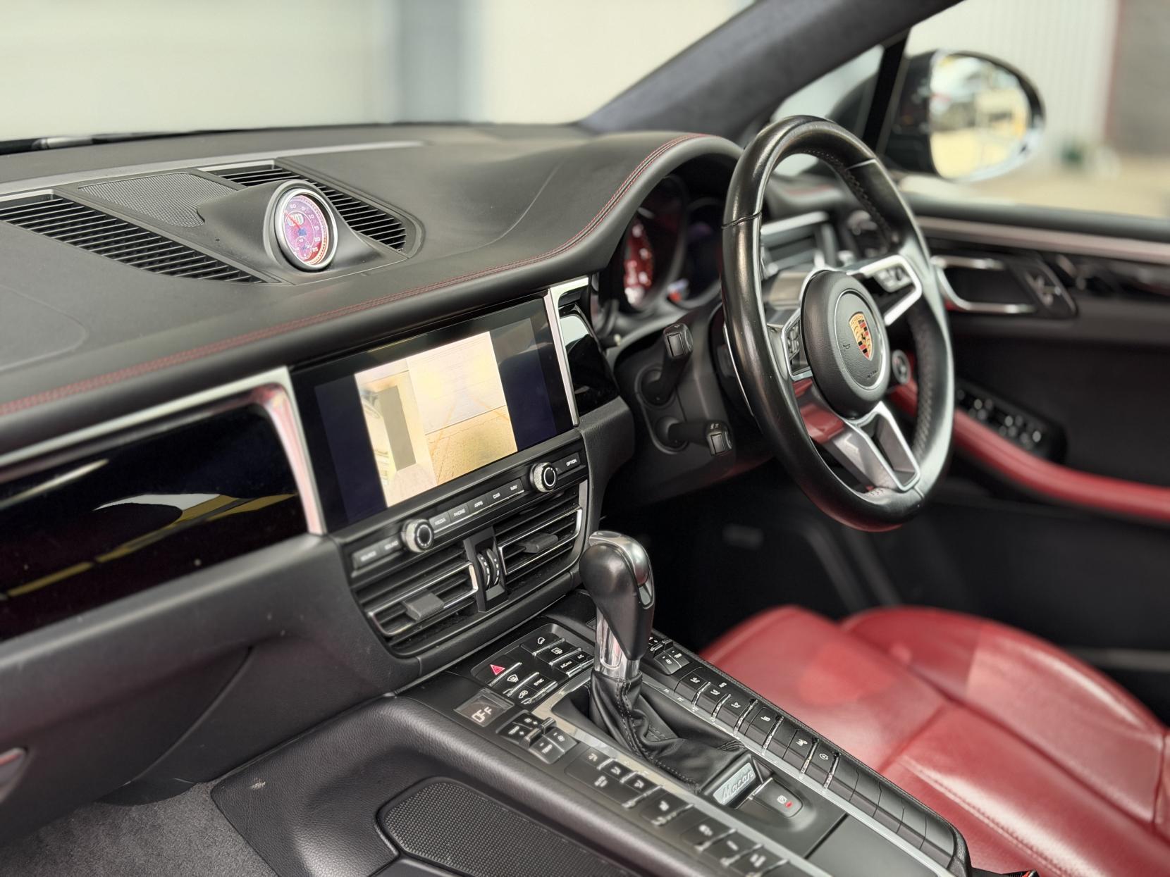 Porsche Macan 3.0T V6 S SUV 5dr Petrol PDK 4WD Euro 6 (s/s) (354 ps)