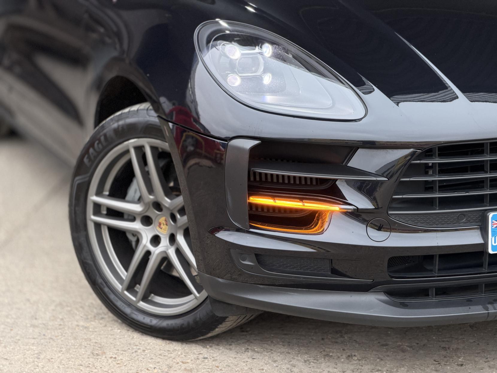 Porsche Macan 3.0T V6 S SUV 5dr Petrol PDK 4WD Euro 6 (s/s) (354 ps)