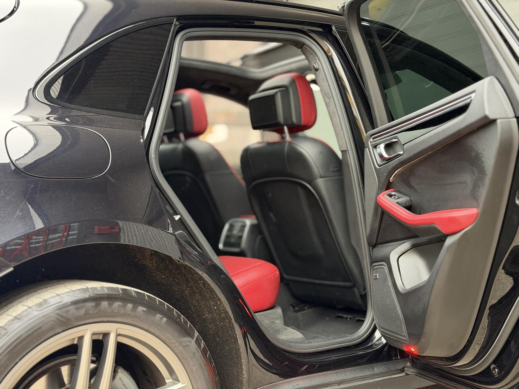 Porsche Macan 3.0T V6 S SUV 5dr Petrol PDK 4WD Euro 6 (s/s) (354 ps)