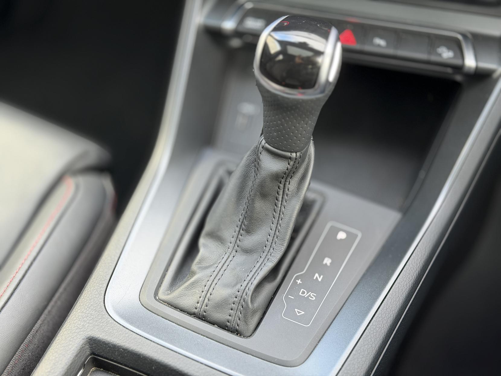 Audi RS Q3 2.5 TFSI Audi Sport Edition Sportback 5dr Petrol S Tronic quattro Euro 6 (s/s) (400 ps)