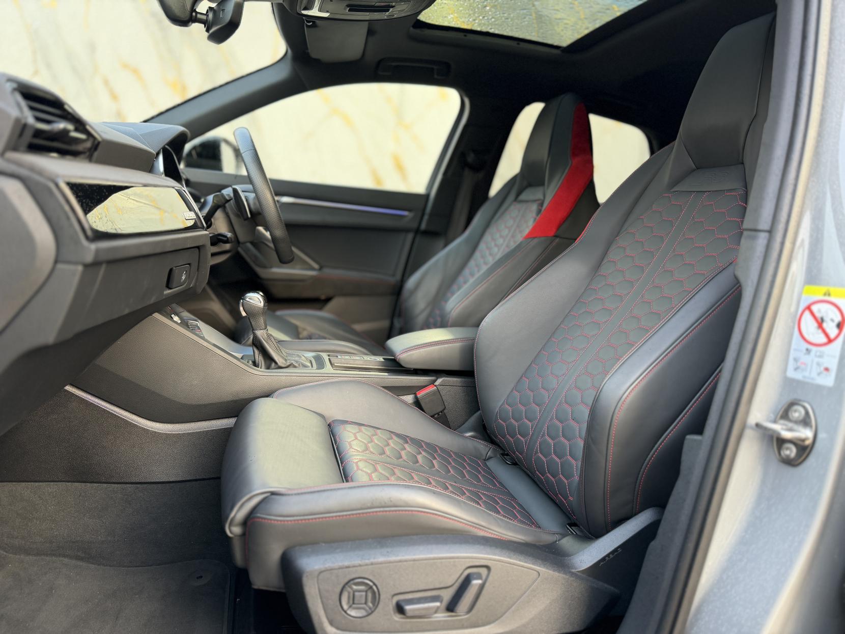 Audi RS Q3 2.5 TFSI Audi Sport Edition Sportback 5dr Petrol S Tronic quattro Euro 6 (s/s) (400 ps)