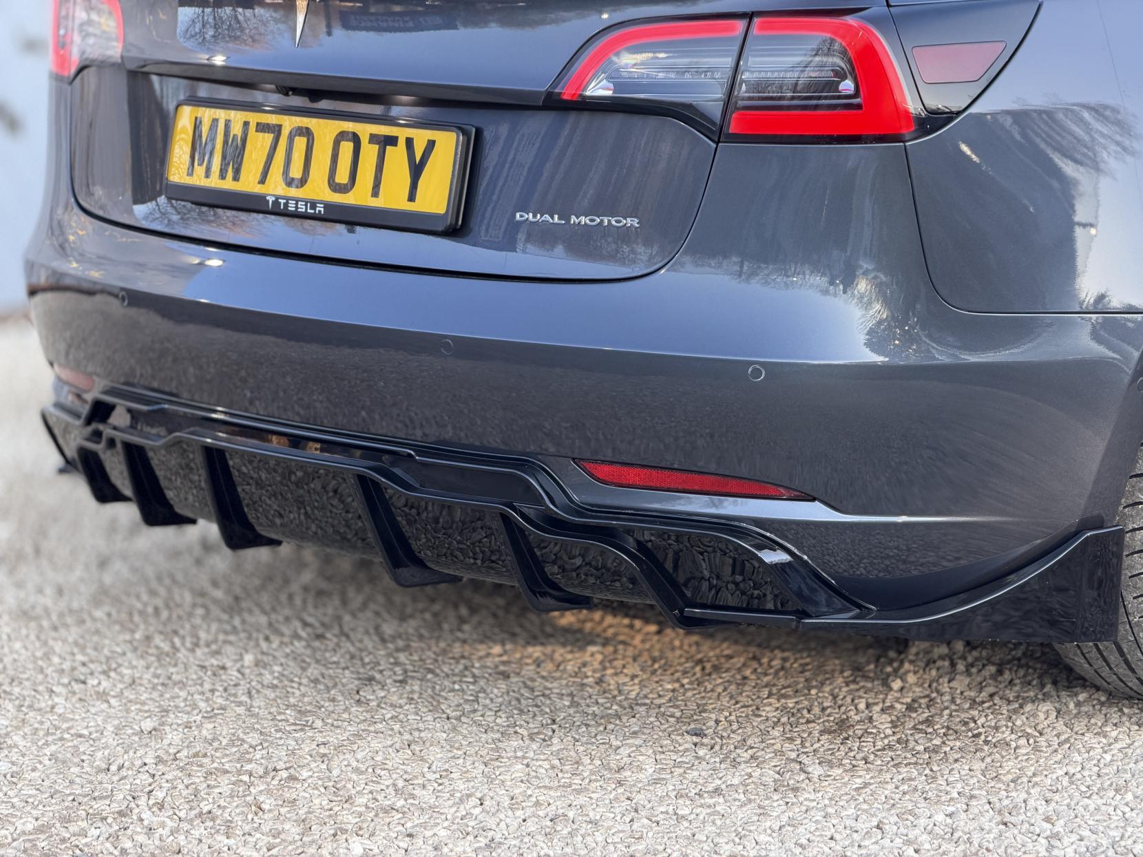 Tesla Model 3 (Dual Motor) Long Range Saloon 4dr Electric Auto 4WDE (346 ps)