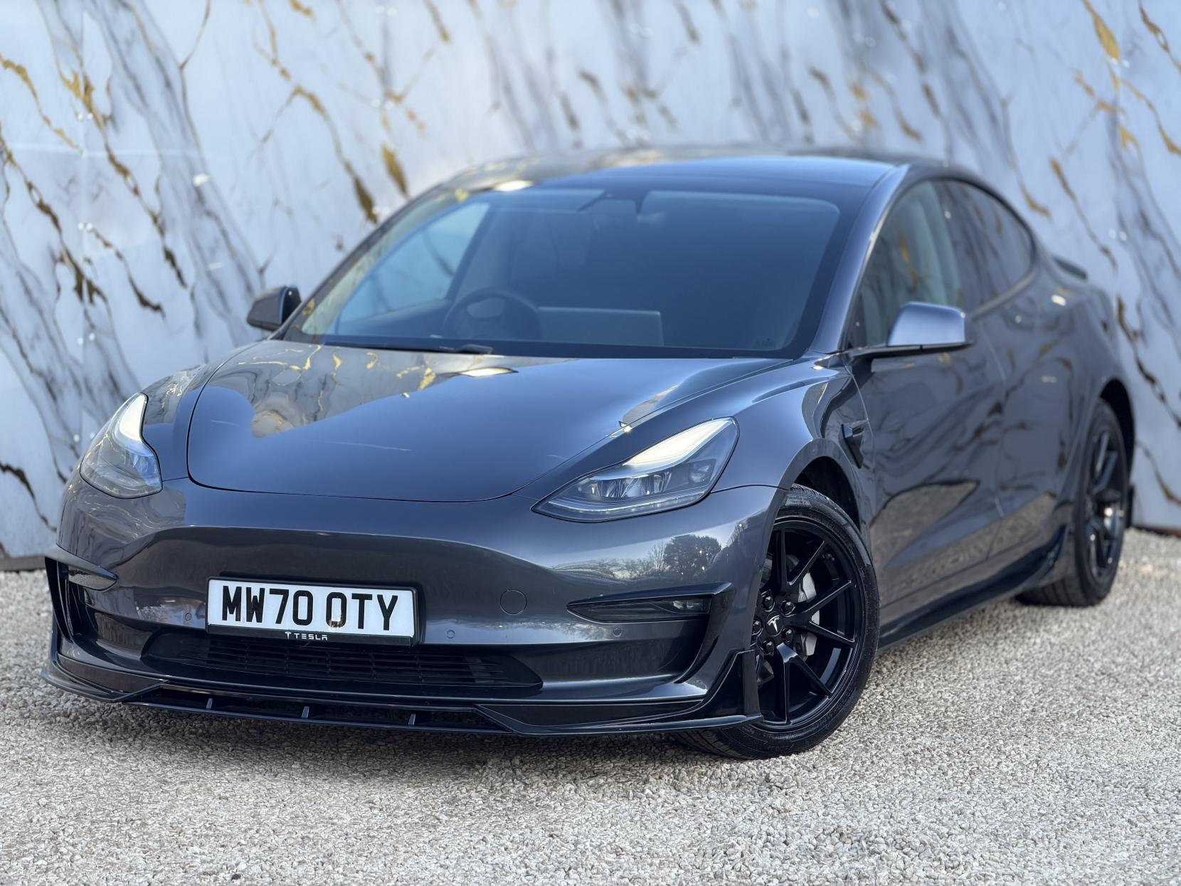 Tesla Model 3 (Dual Motor) Long Range Saloon 4dr Electric Auto 4WDE (346 ps)