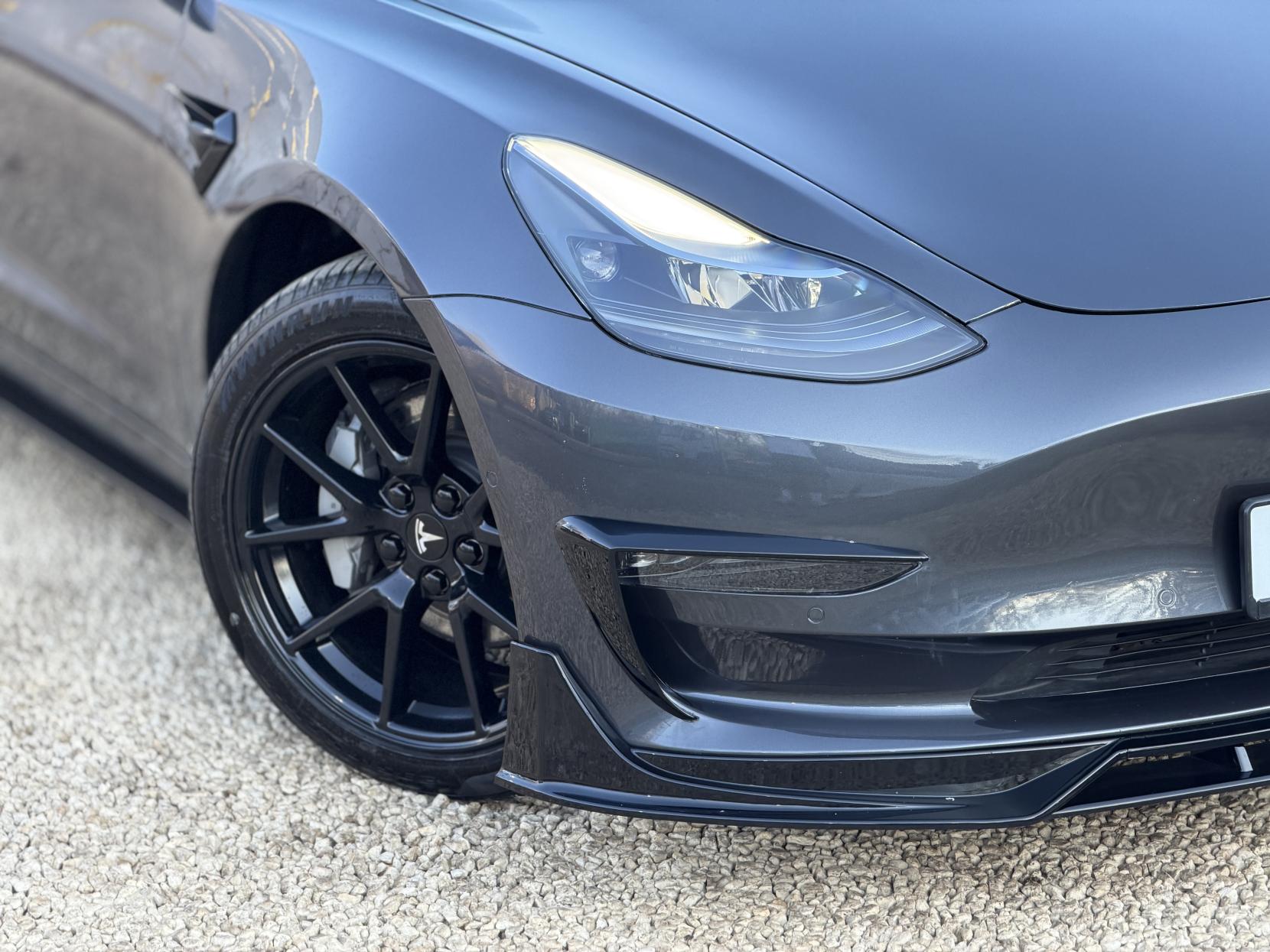 Tesla Model 3 (Dual Motor) Long Range Saloon 4dr Electric Auto 4WDE (346 ps)