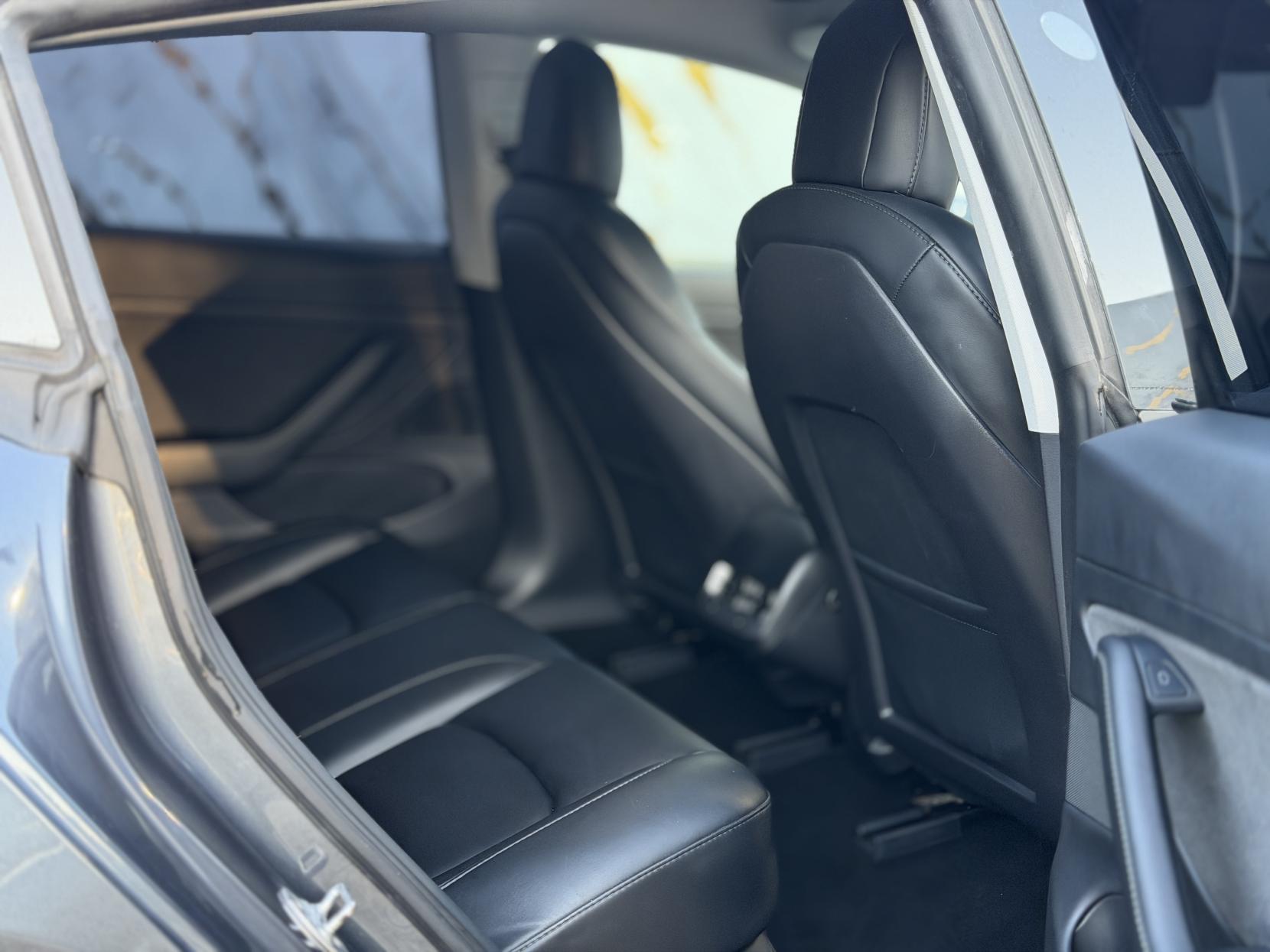 Tesla Model 3 (Dual Motor) Long Range Saloon 4dr Electric Auto 4WDE (346 ps)