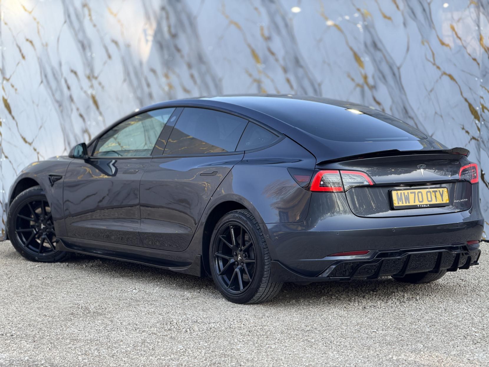 Tesla Model 3 (Dual Motor) Long Range Saloon 4dr Electric Auto 4WDE (346 ps)