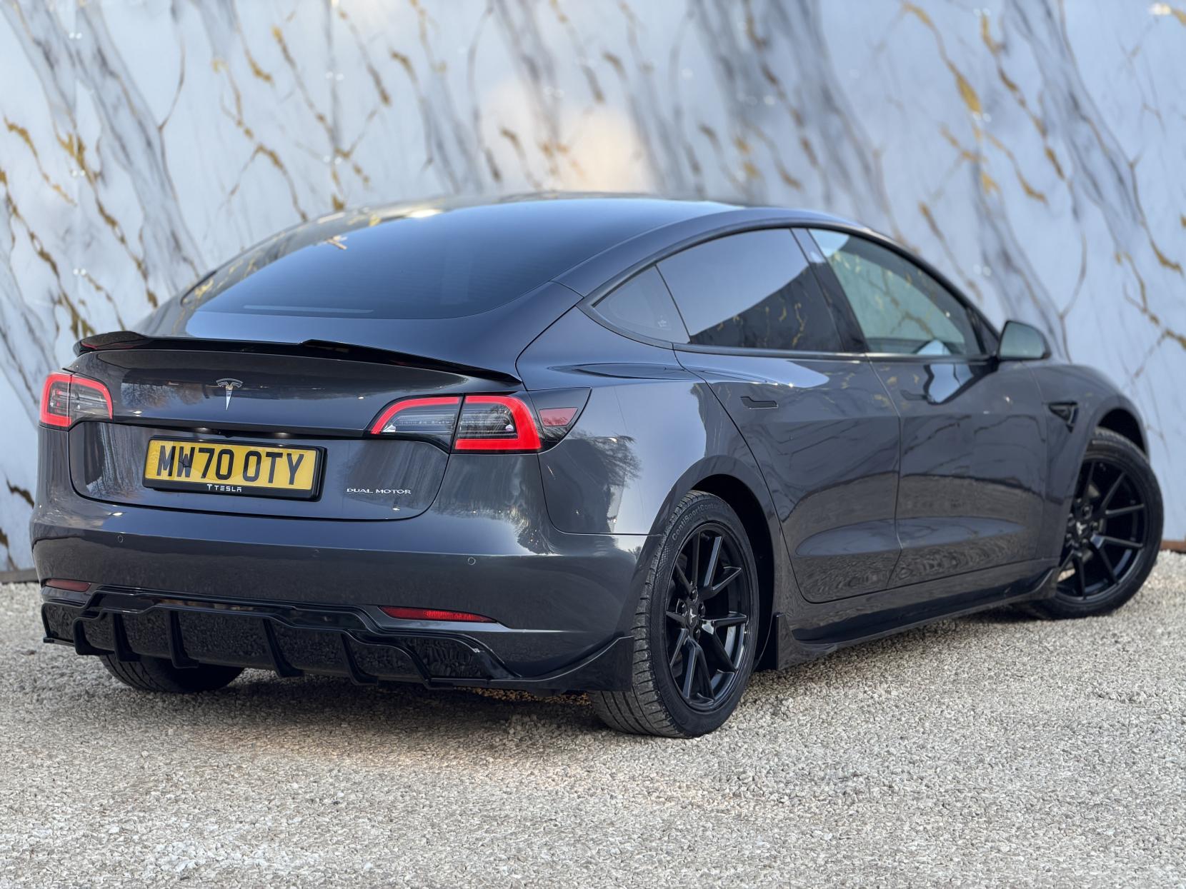 Tesla Model 3 (Dual Motor) Long Range Saloon 4dr Electric Auto 4WDE (346 ps)