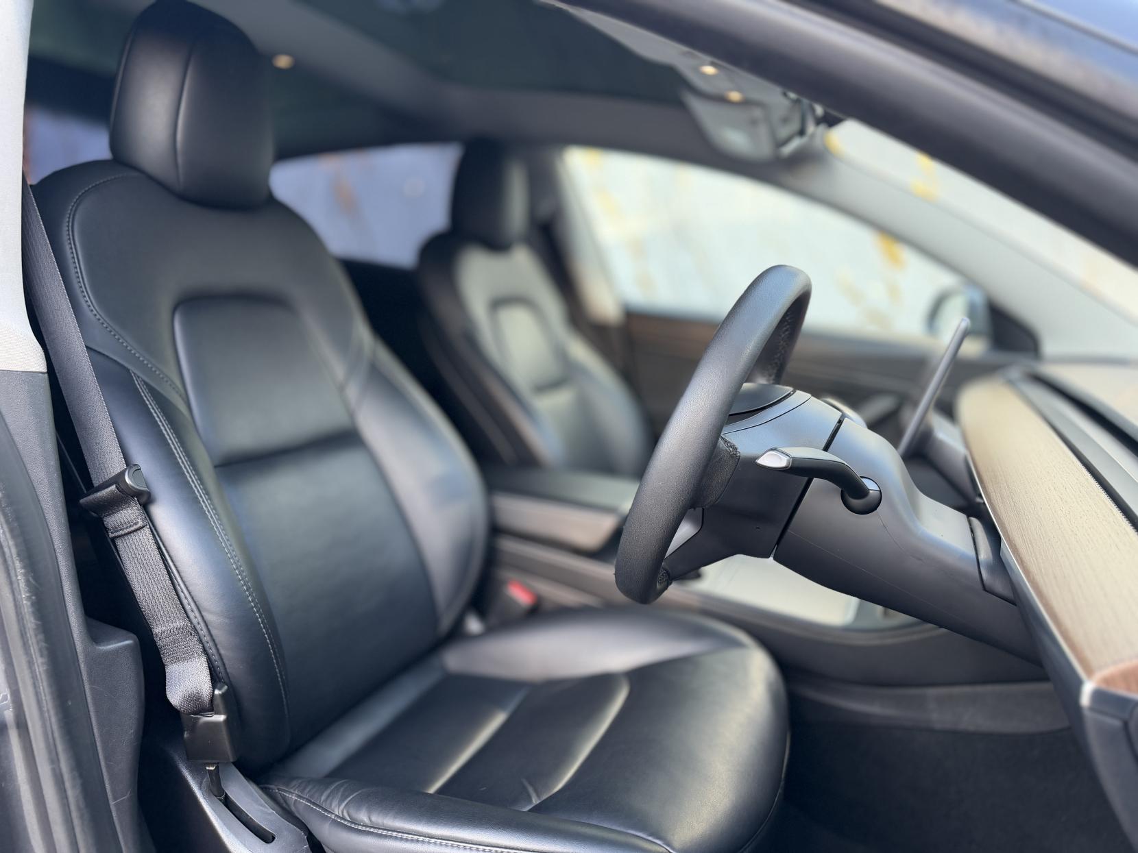 Tesla Model 3 (Dual Motor) Long Range Saloon 4dr Electric Auto 4WDE (346 ps)