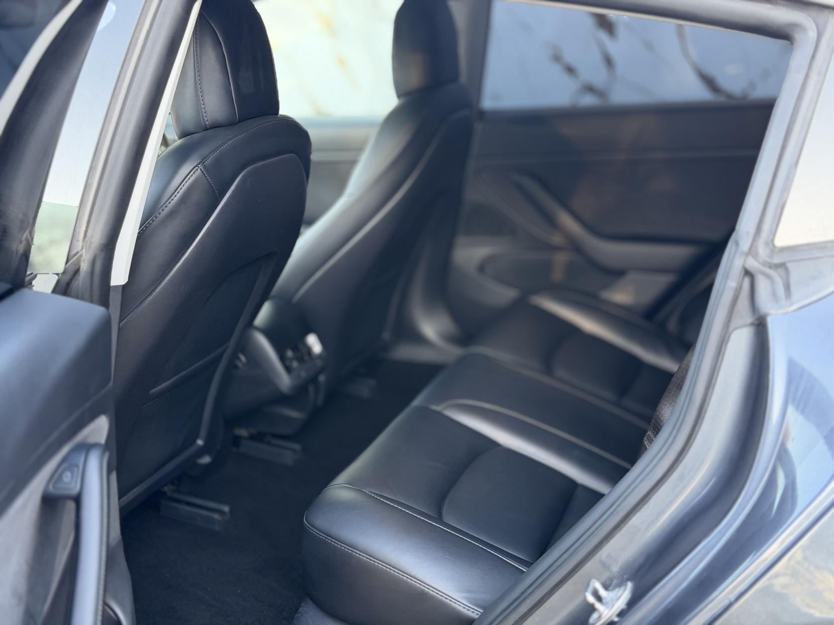 Tesla Model 3 (Dual Motor) Long Range Saloon 4dr Electric Auto 4WDE (346 ps)