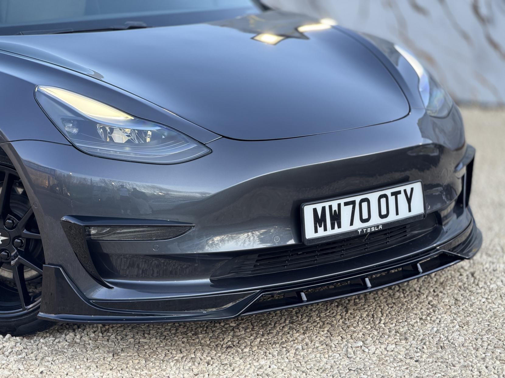 Tesla Model 3 (Dual Motor) Long Range Saloon 4dr Electric Auto 4WDE (346 ps)