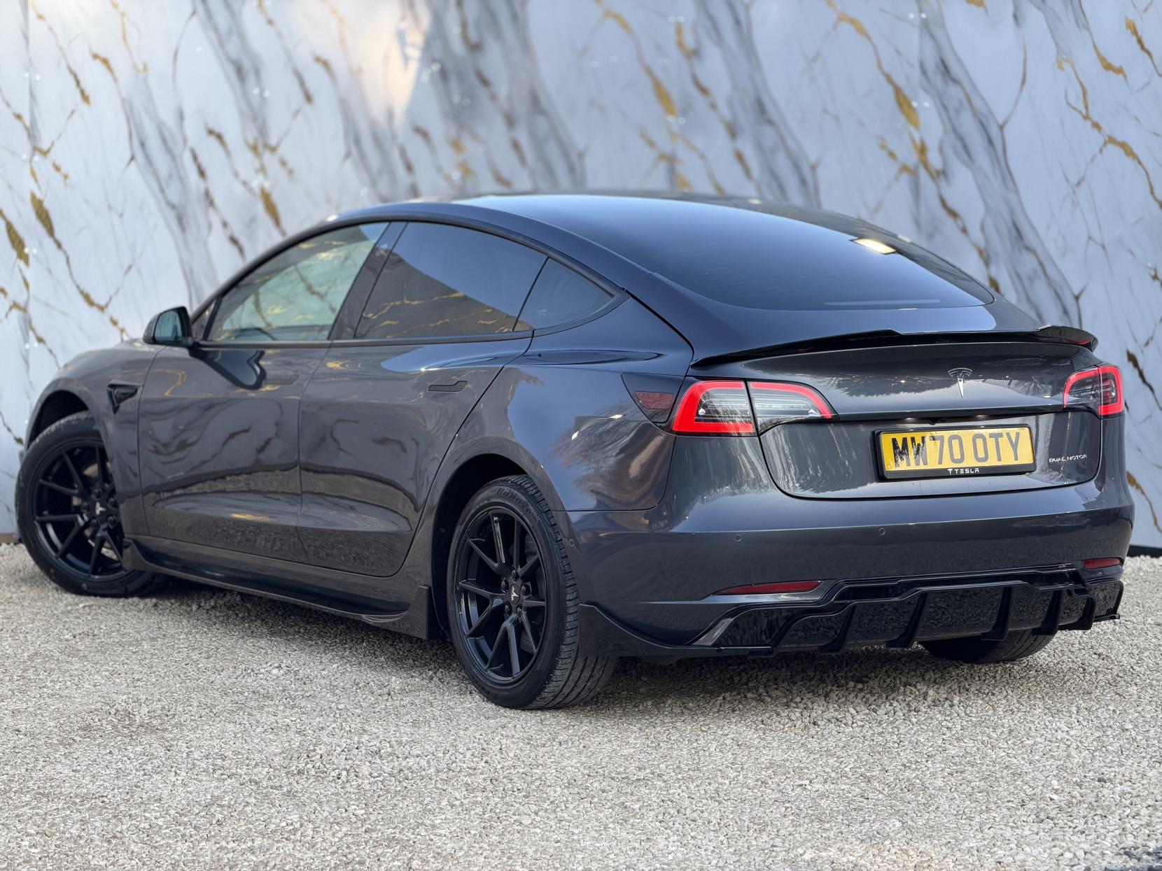 Tesla Model 3 (Dual Motor) Long Range Saloon 4dr Electric Auto 4WDE (346 ps)