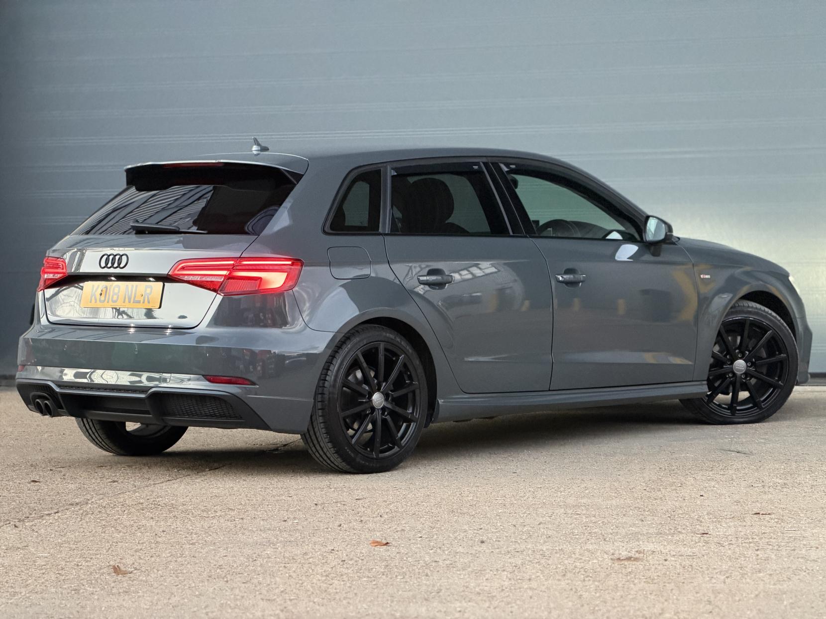 Audi A3 1.5 TFSI CoD Black Edition Sportback 5dr Petrol S Tronic Euro 6 (s/s) (150 ps)