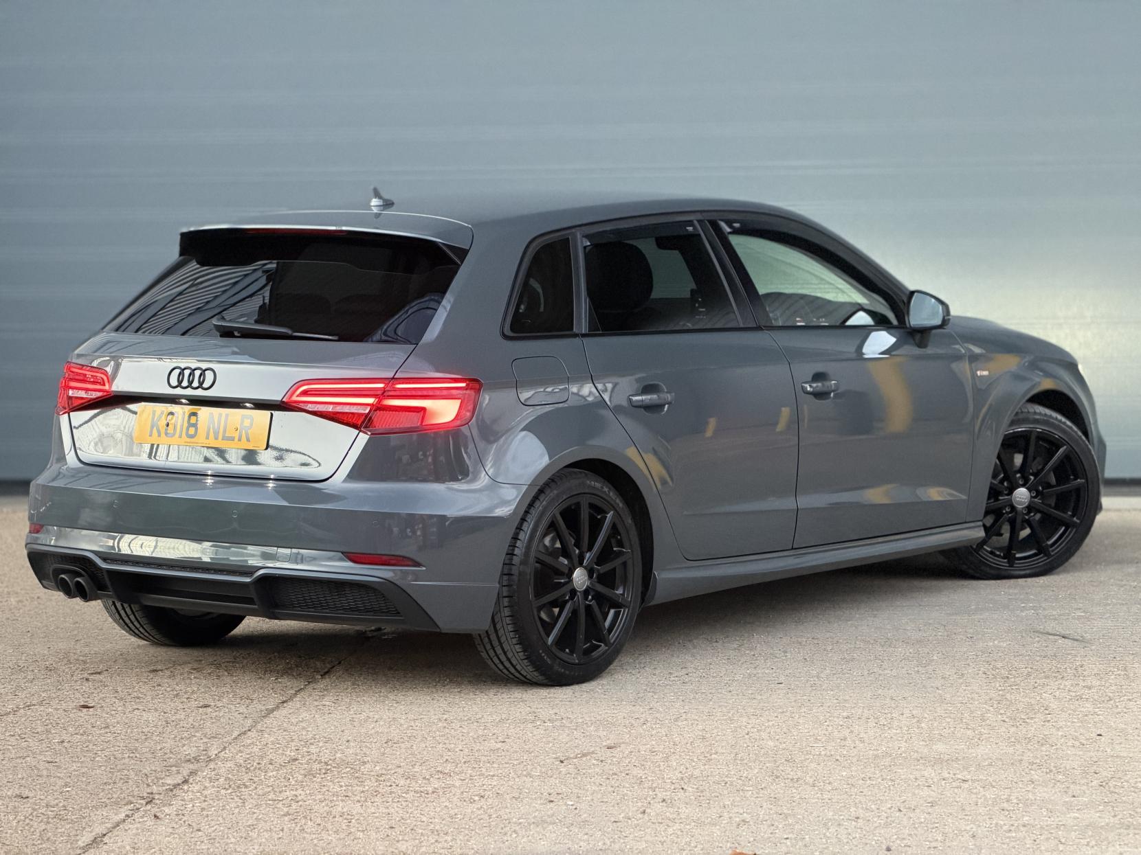Audi A3 1.5 TFSI CoD Black Edition Sportback 5dr Petrol S Tronic Euro 6 (s/s) (150 ps)