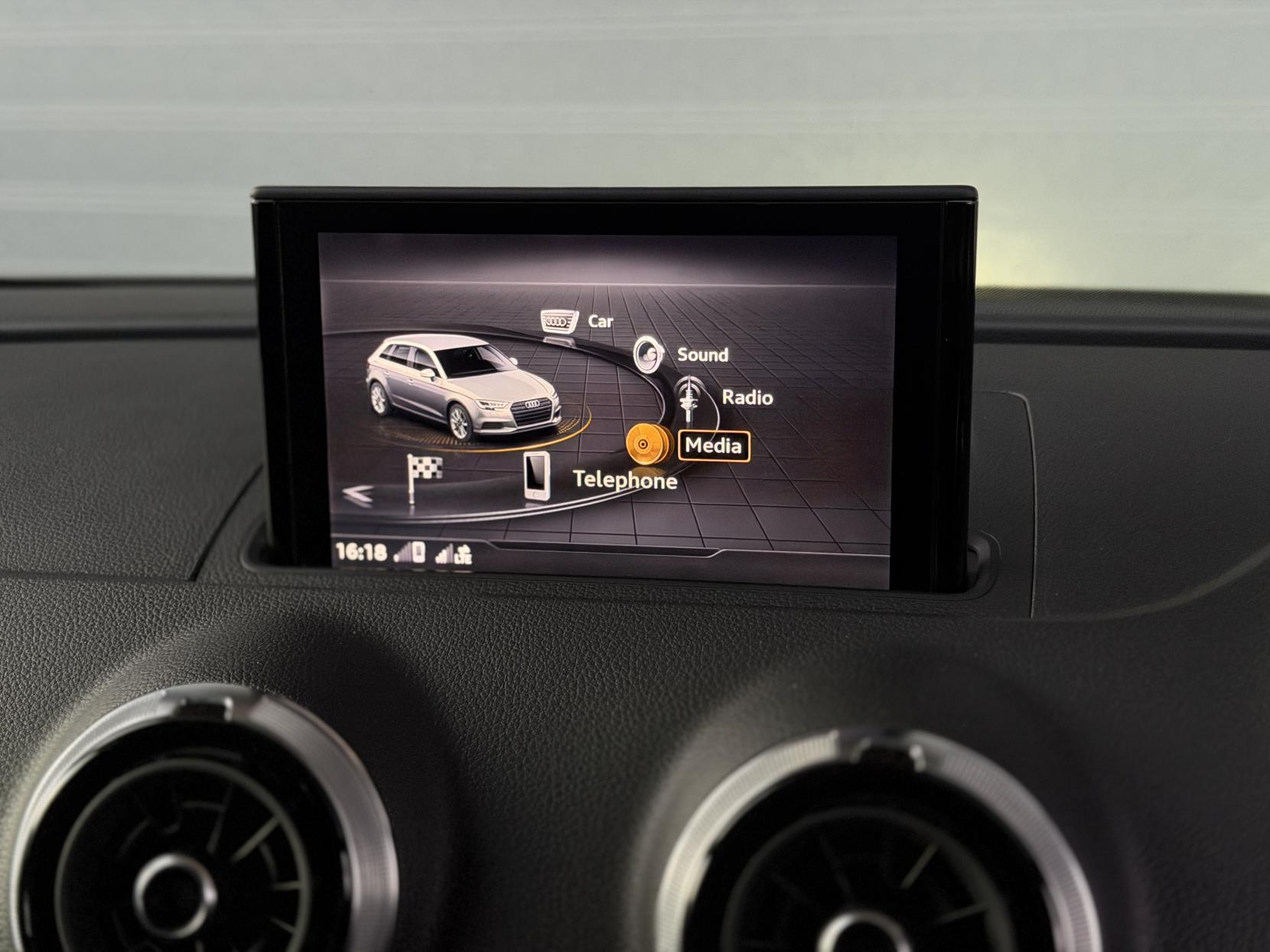 Audi A3 1.5 TFSI CoD Black Edition Sportback 5dr Petrol S Tronic Euro 6 (s/s) (150 ps)