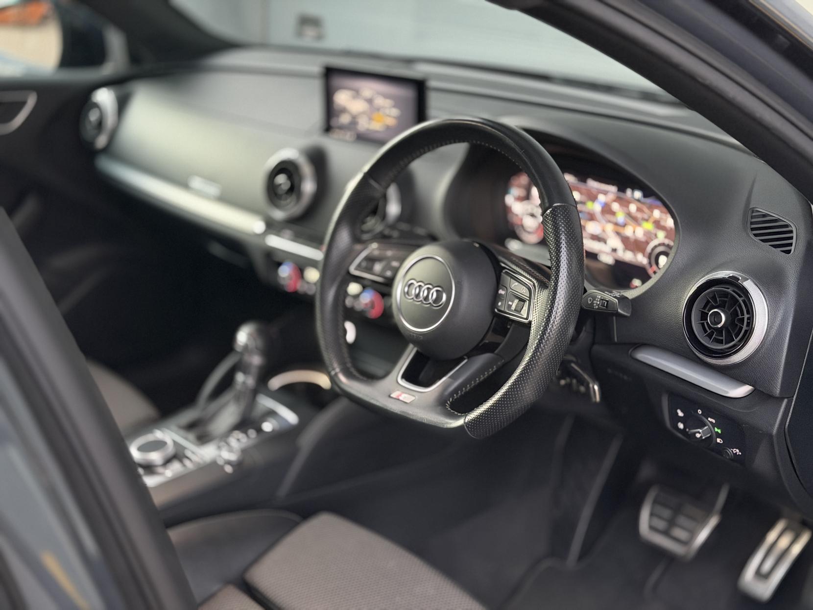 Audi A3 1.5 TFSI CoD Black Edition Sportback 5dr Petrol S Tronic Euro 6 (s/s) (150 ps)