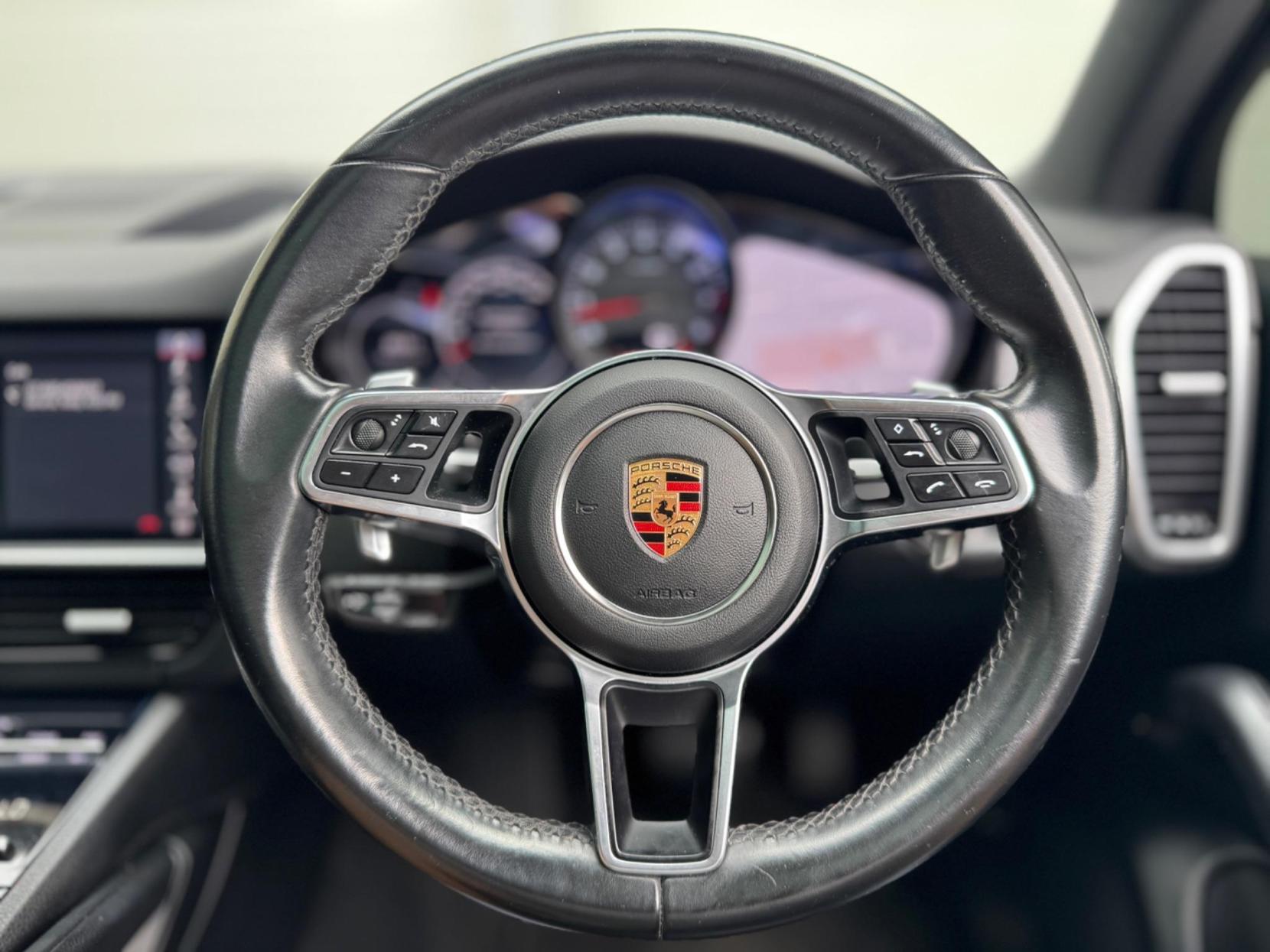 Porsche Cayenne 3.0T V6 TiptronicS 4WD Euro 6 (s/s) 5dr