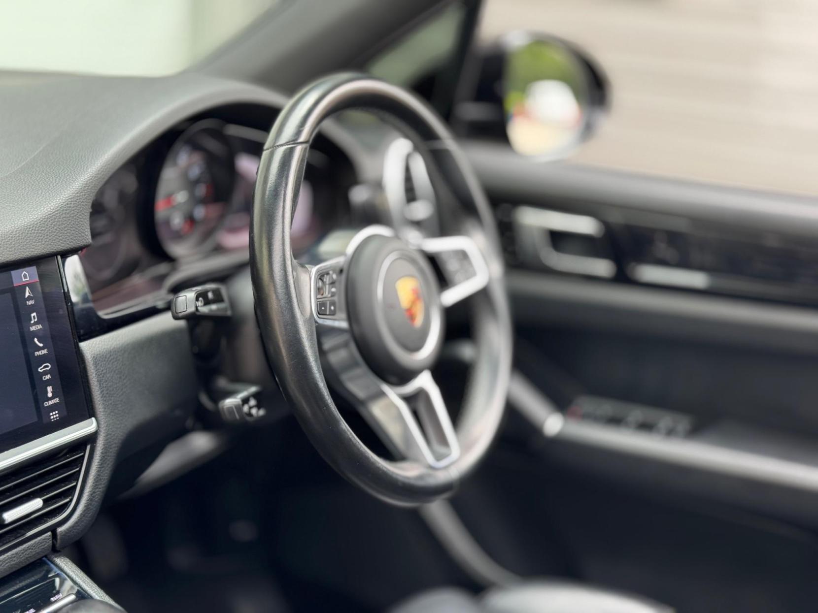 Porsche Cayenne 3.0T V6 TiptronicS 4WD Euro 6 (s/s) 5dr