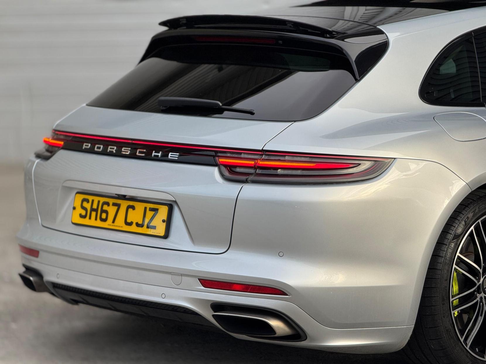 Porsche Panamera 2.9 V6 E-Hybrid 14kWh 4 Sport Turismo PDK 4WD Euro 6 (s/s) 5dr