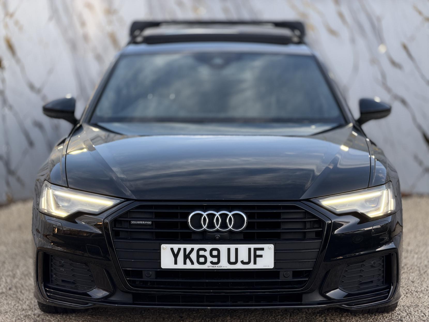 Audi A6 Avant 2.0 TDI 40 Black Edition Estate 5dr Diesel S Tronic quattro Euro 6 (s/s) (204 ps)