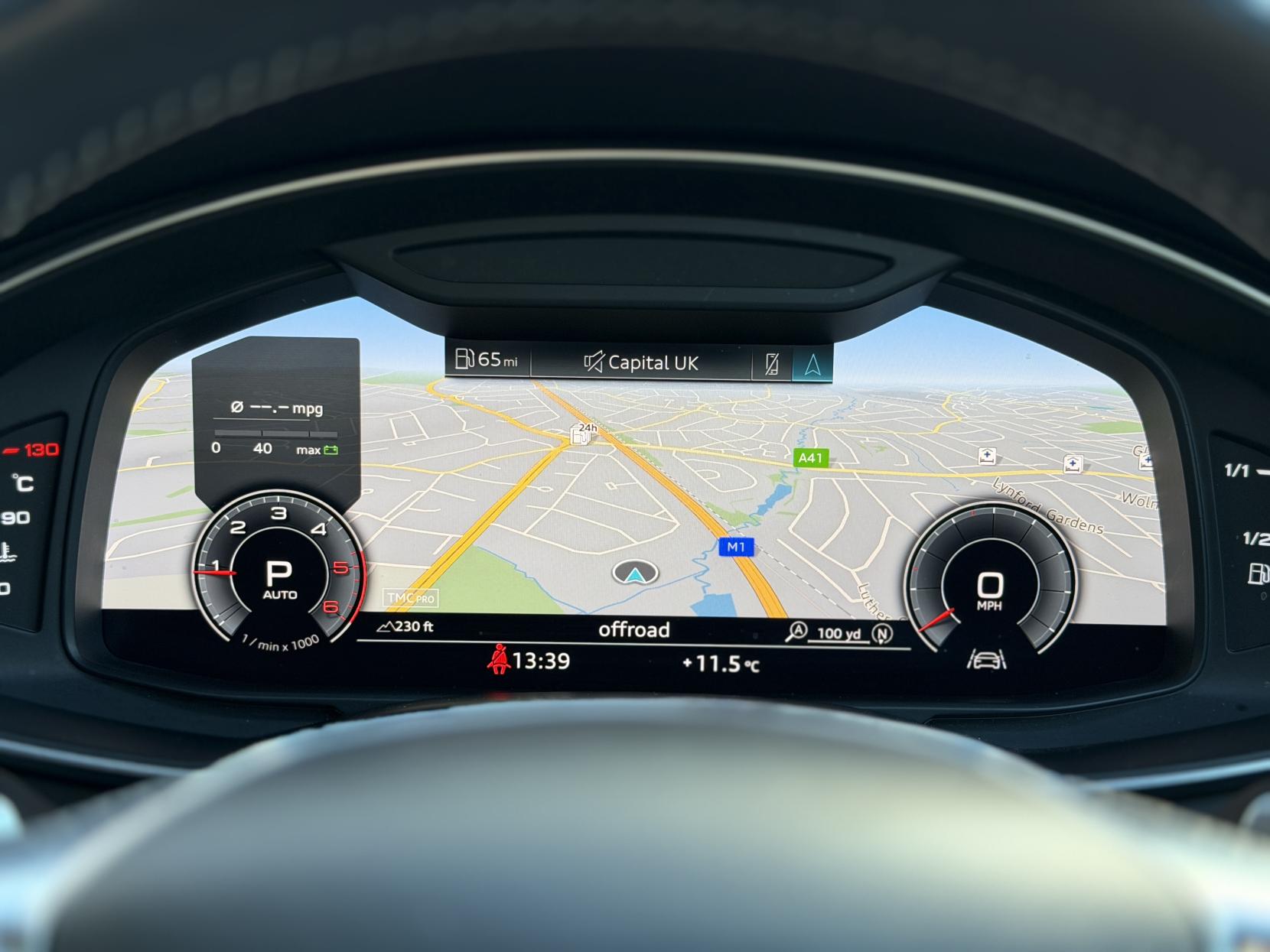 Audi A6 Avant 2.0 TDI 40 Black Edition Estate 5dr Diesel S Tronic quattro Euro 6 (s/s) (204 ps)