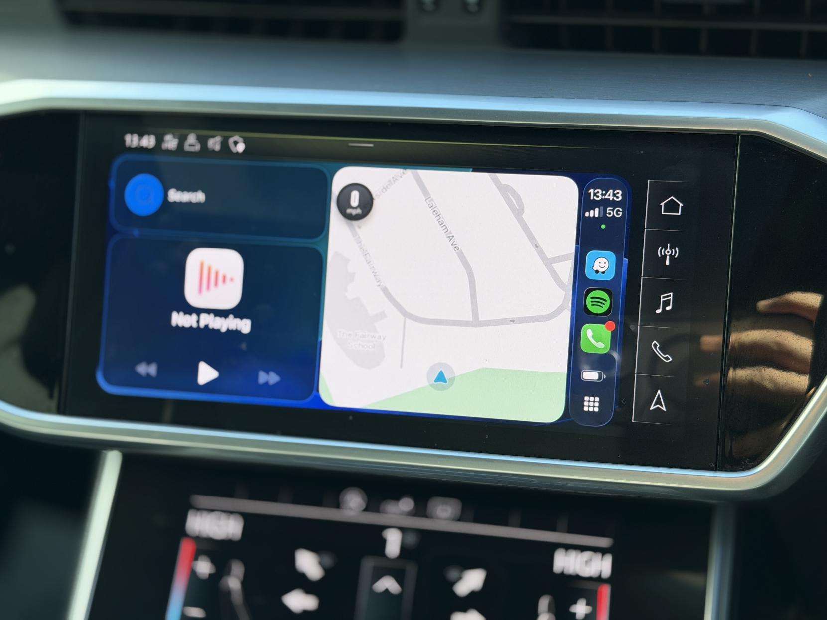 Audi A6 Avant 2.0 TDI 40 Black Edition Estate 5dr Diesel S Tronic quattro Euro 6 (s/s) (204 ps)