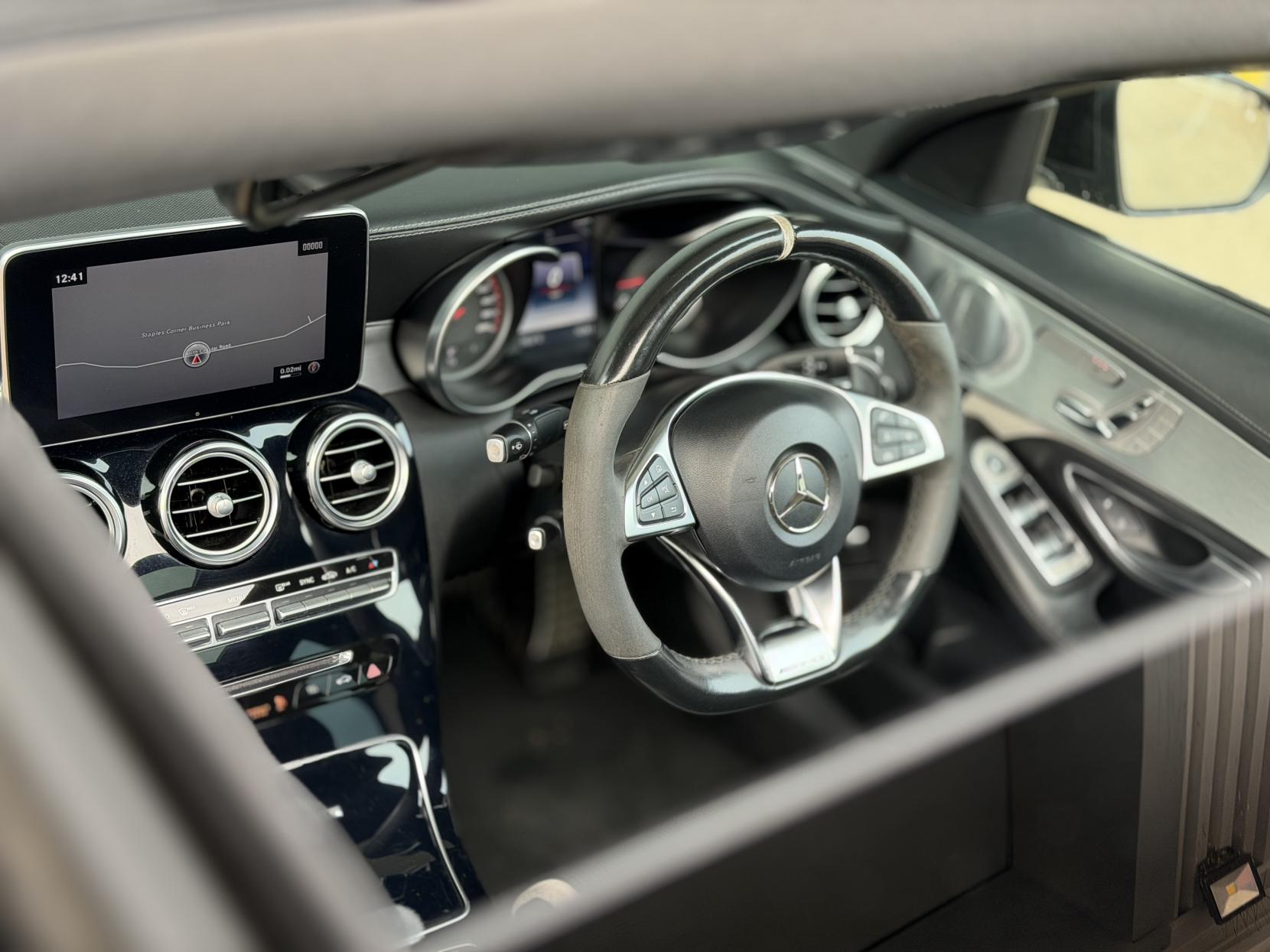 Mercedes-Benz C Class 4.0 C63 V8 BiTurbo AMG S (Premium) SpdS MCT Euro 6 (s/s) 4dr