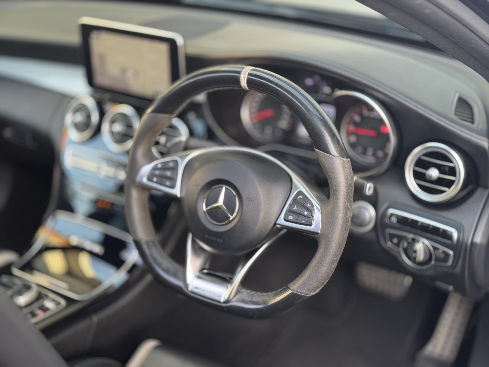 Mercedes-Benz C Class 4.0 C63 V8 BiTurbo AMG S (Premium) SpdS MCT Euro 6 (s/s) 4dr