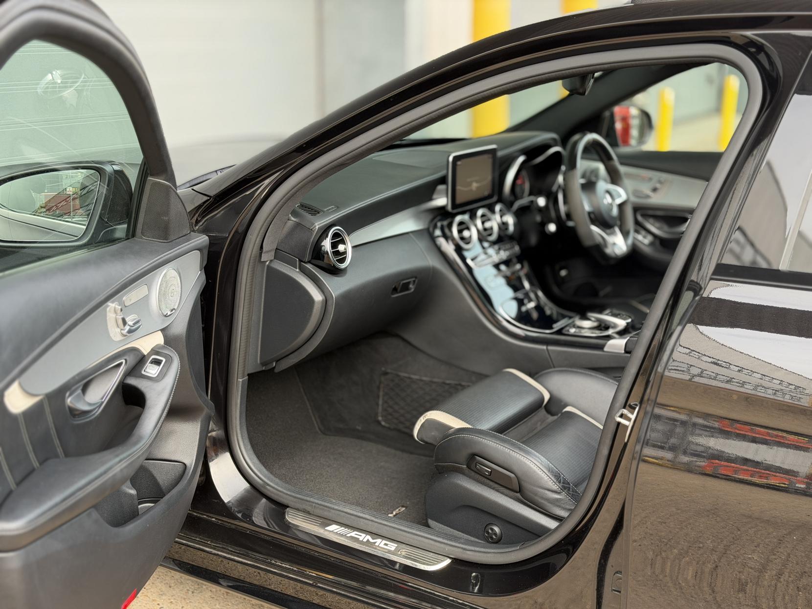 Mercedes-Benz C Class 4.0 C63 V8 BiTurbo AMG S (Premium) SpdS MCT Euro 6 (s/s) 4dr