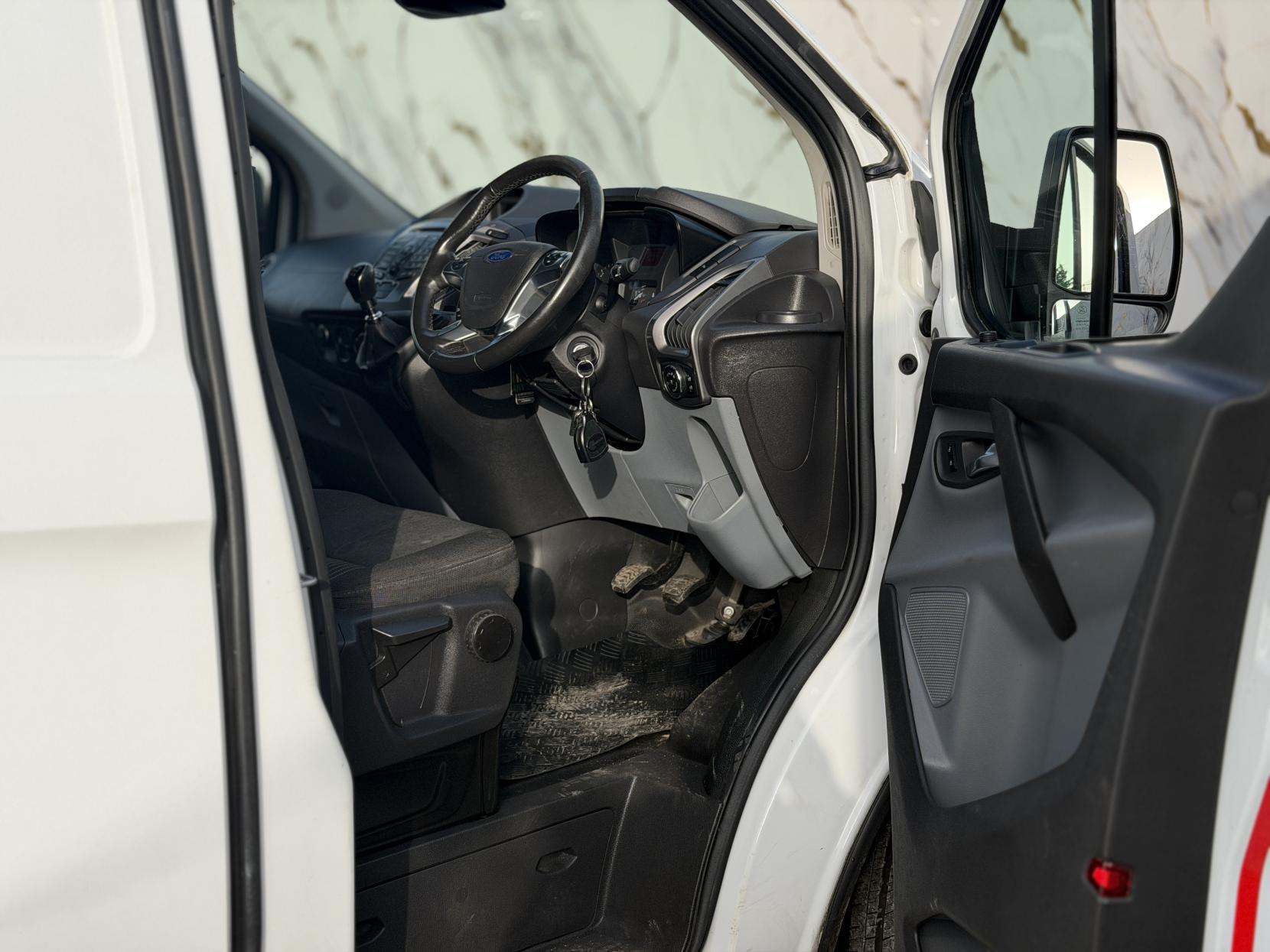 Ford Transit Custom 2.0 TDCi 310 Trend Panel Van 5dr Diesel Manual L1 H1 (157 g/km, 128 bhp)