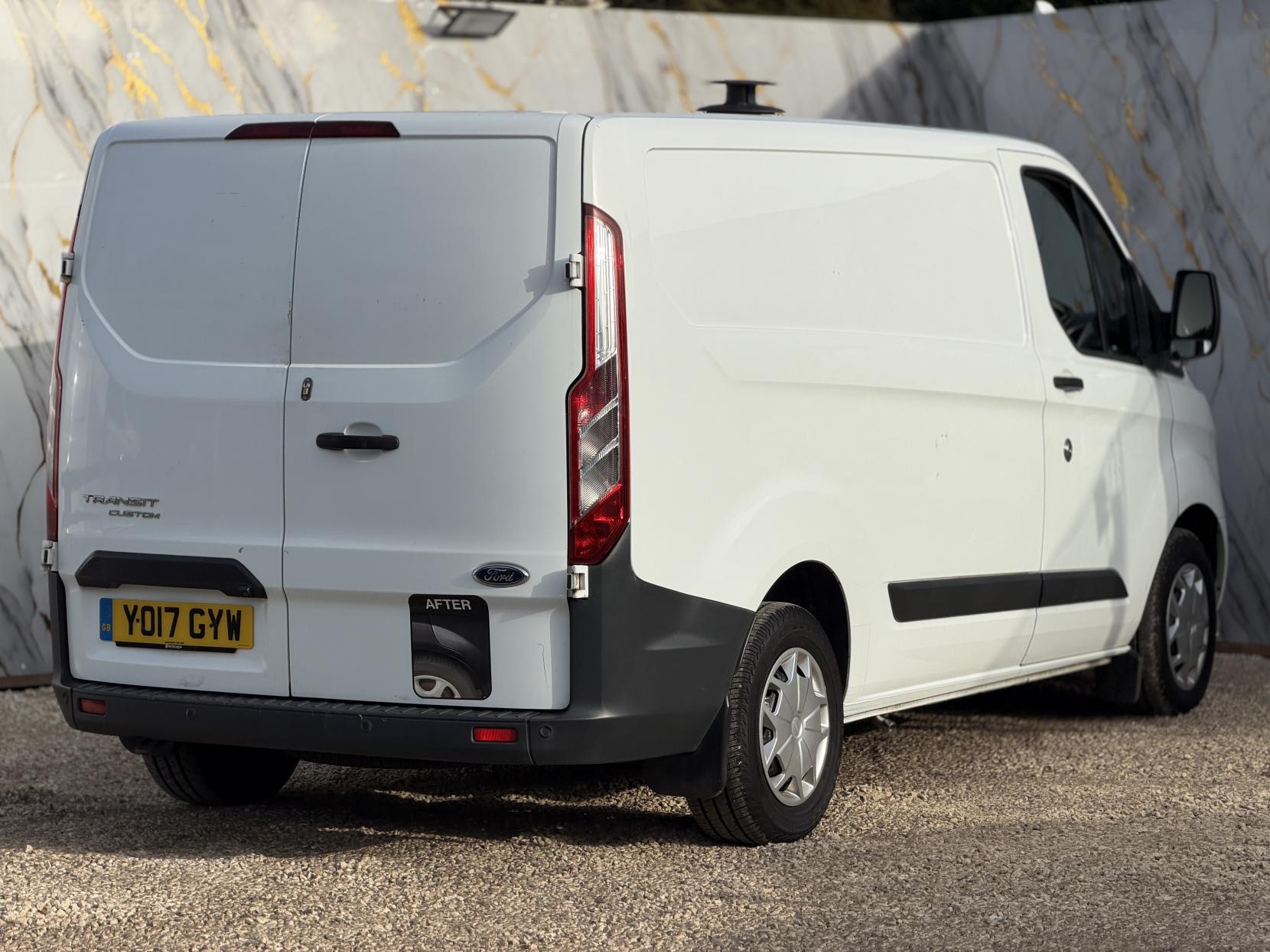 Ford Transit Custom 2.0 TDCi 310 Trend Panel Van 5dr Diesel Manual L1 H1 (157 g/km, 128 bhp)