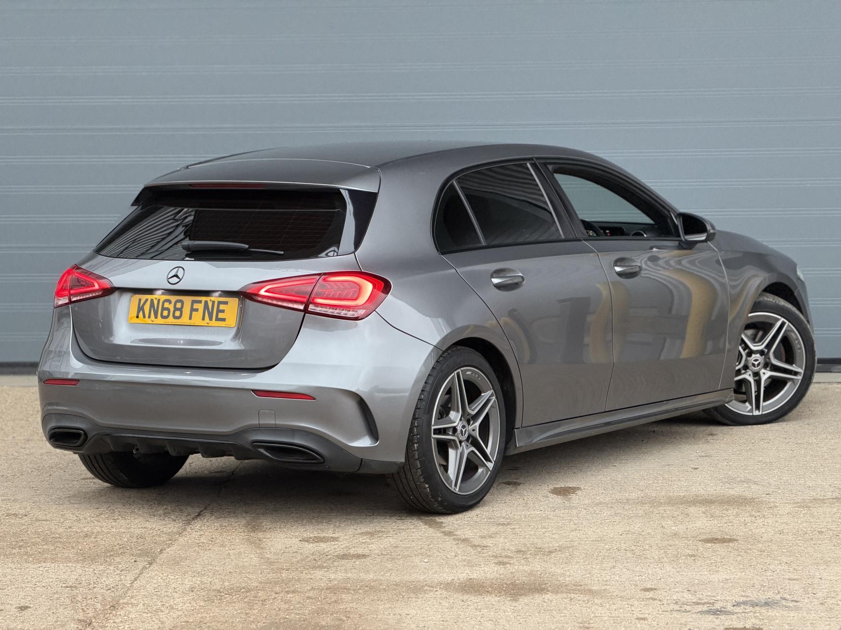 Mercedes-Benz A Class 1.5 A180d AMG Line Hatchback 5dr Diesel 7G-DCT Euro 6 (s/s) (116 ps)