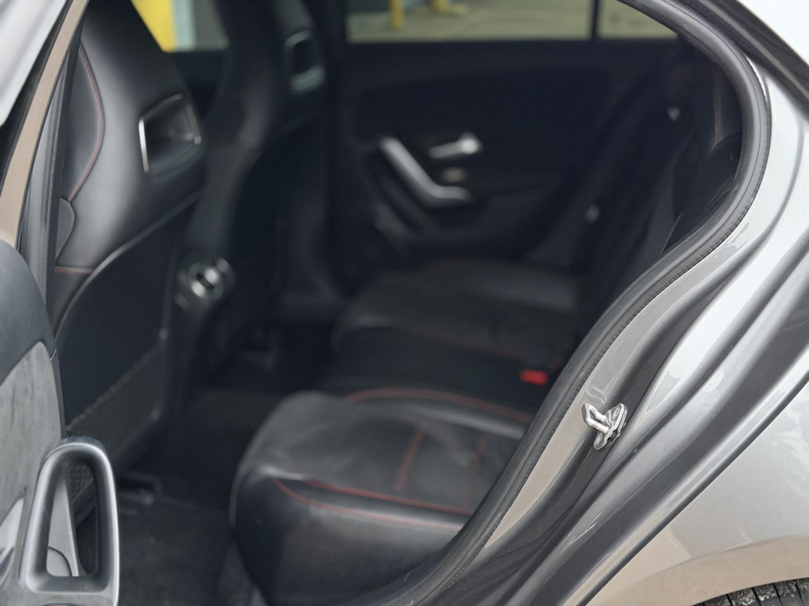 Mercedes-Benz A Class 1.5 A180d AMG Line Hatchback 5dr Diesel 7G-DCT Euro 6 (s/s) (116 ps)