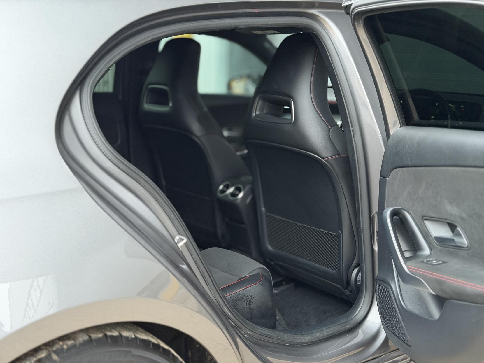 Mercedes-Benz A Class 1.5 A180d AMG Line Hatchback 5dr Diesel 7G-DCT Euro 6 (s/s) (116 ps)