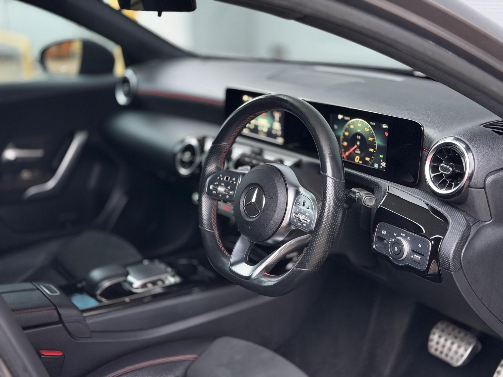 Mercedes-Benz A Class 1.5 A180d AMG Line Hatchback 5dr Diesel 7G-DCT Euro 6 (s/s) (116 ps)