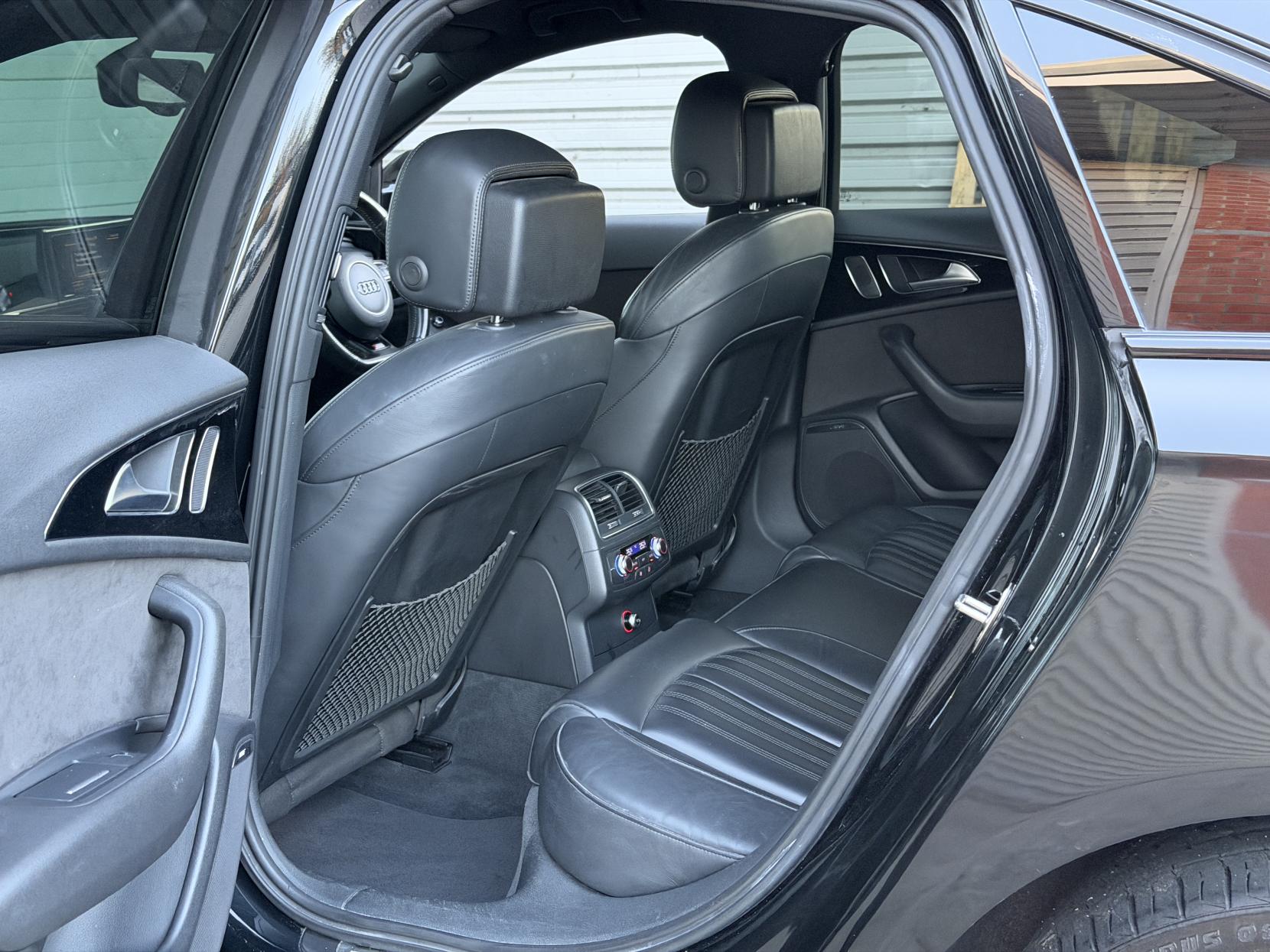 Audi A6 Saloon 2.0 TDI Black Edition Saloon 4dr Diesel S Tronic quattro Euro 6 (s/s) (190 ps)