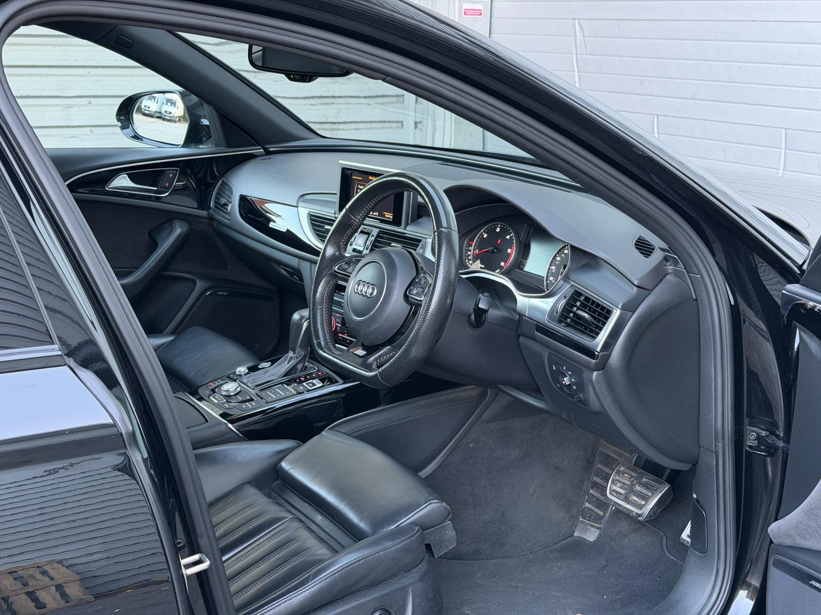 Audi A6 Saloon 2.0 TDI Black Edition Saloon 4dr Diesel S Tronic quattro Euro 6 (s/s) (190 ps)