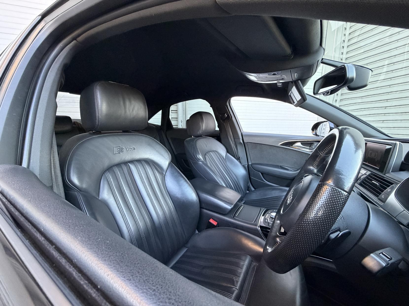 Audi A6 Saloon 2.0 TDI Black Edition Saloon 4dr Diesel S Tronic quattro Euro 6 (s/s) (190 ps)