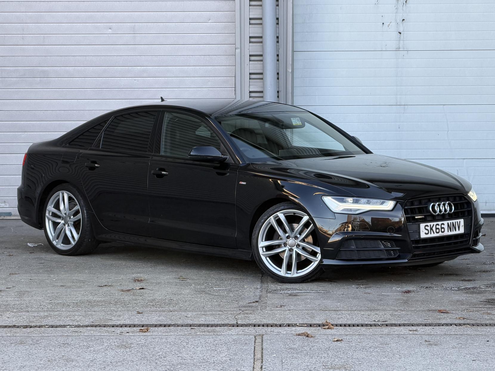 Audi A6 Saloon 2.0 TDI Black Edition Saloon 4dr Diesel S Tronic quattro Euro 6 (s/s) (190 ps)